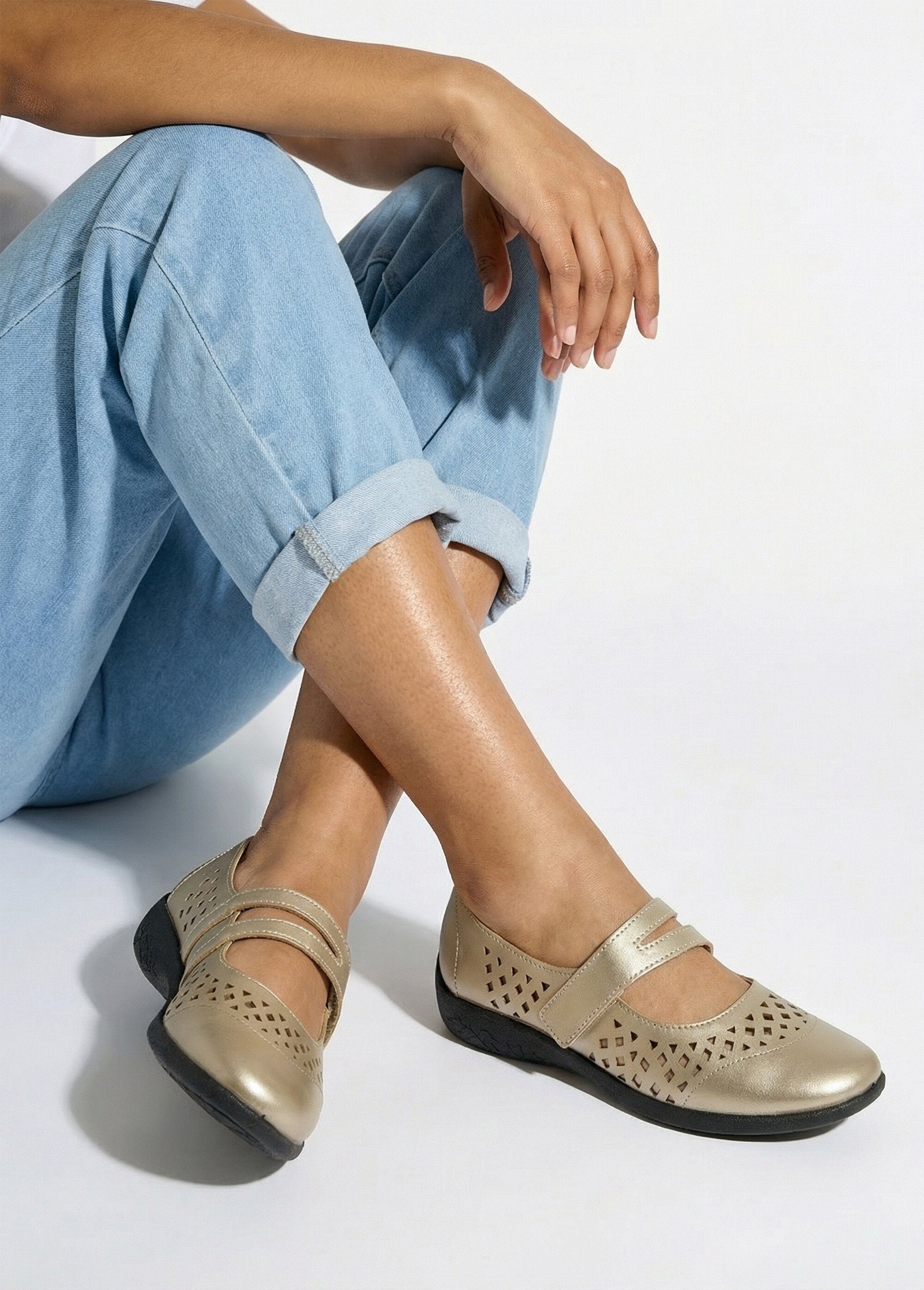 Comfortable_width_baby_leather_ballerinas_Iridescent_bronze_SF1_slim