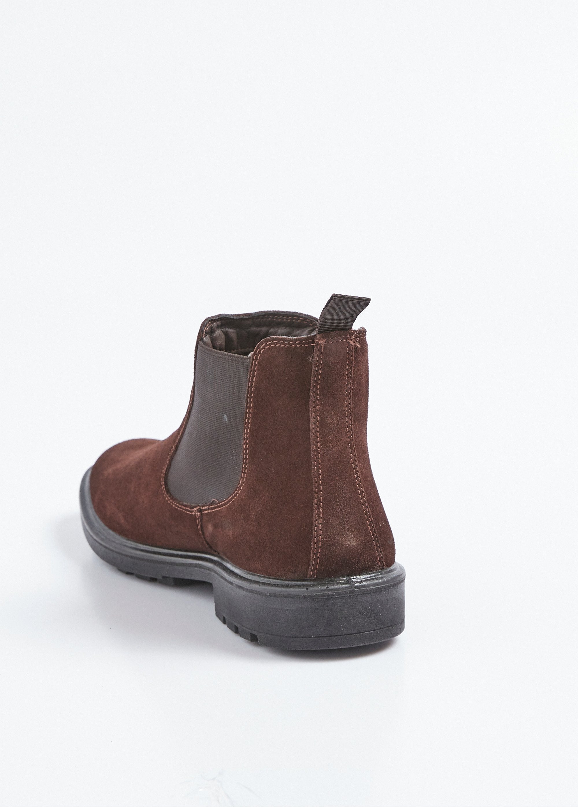 Men's_suede_Chelsea_boots_Brown_DO1_slim