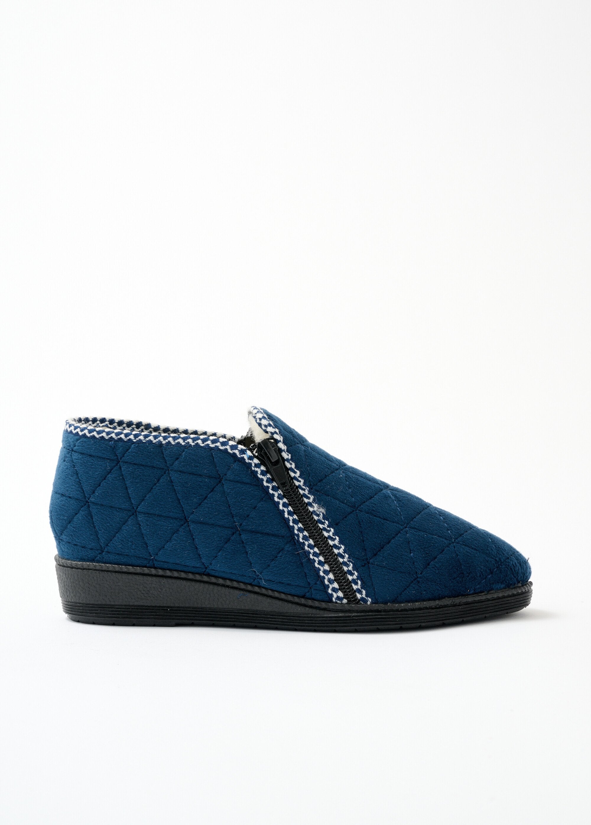 Comfortable_zip-up_high-top_slippers_Blue_DR1_slim