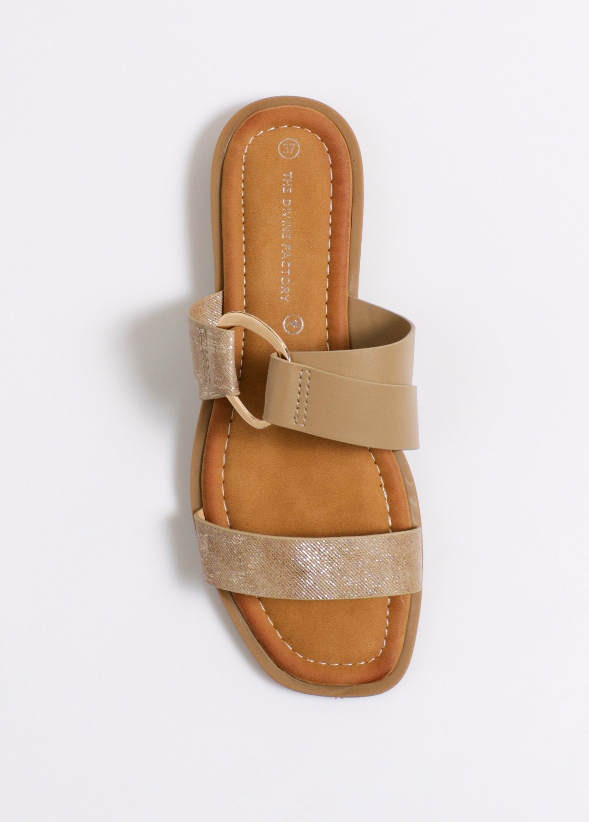 Flat_mules_with_metallic_straps_Mole_OV1_slim