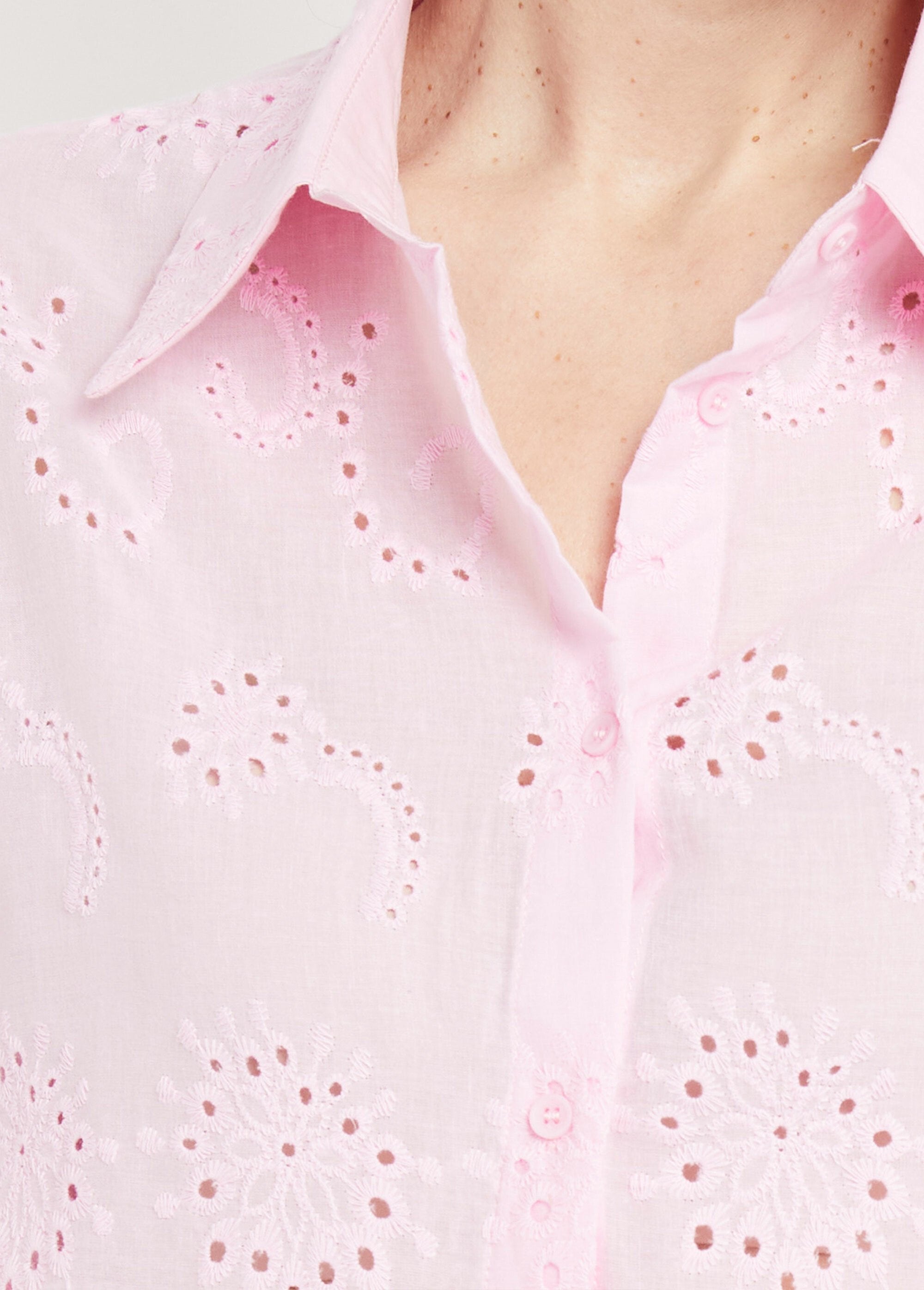 Cotton_blouse_with_eyelet_embroidery_Pink_DE1_slim