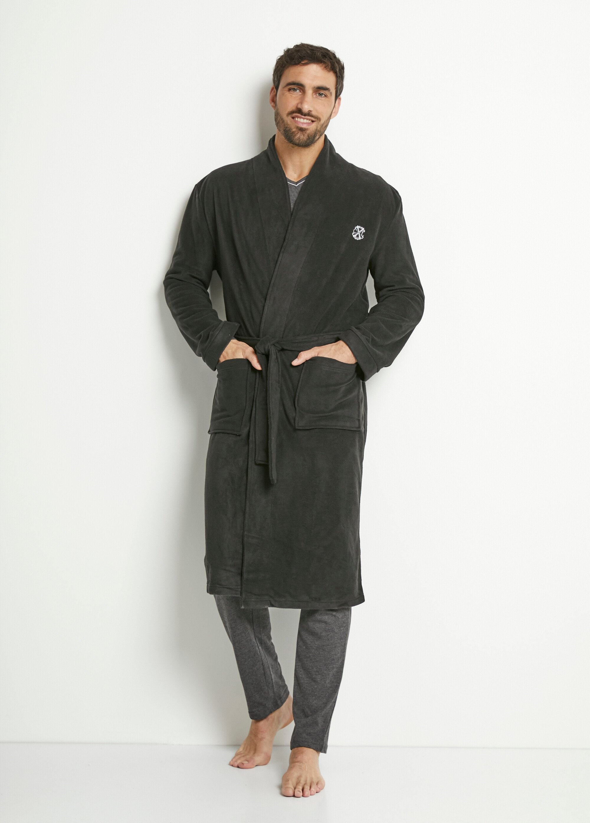 Warm_fleece_bathrobe_Black_FA1_slim