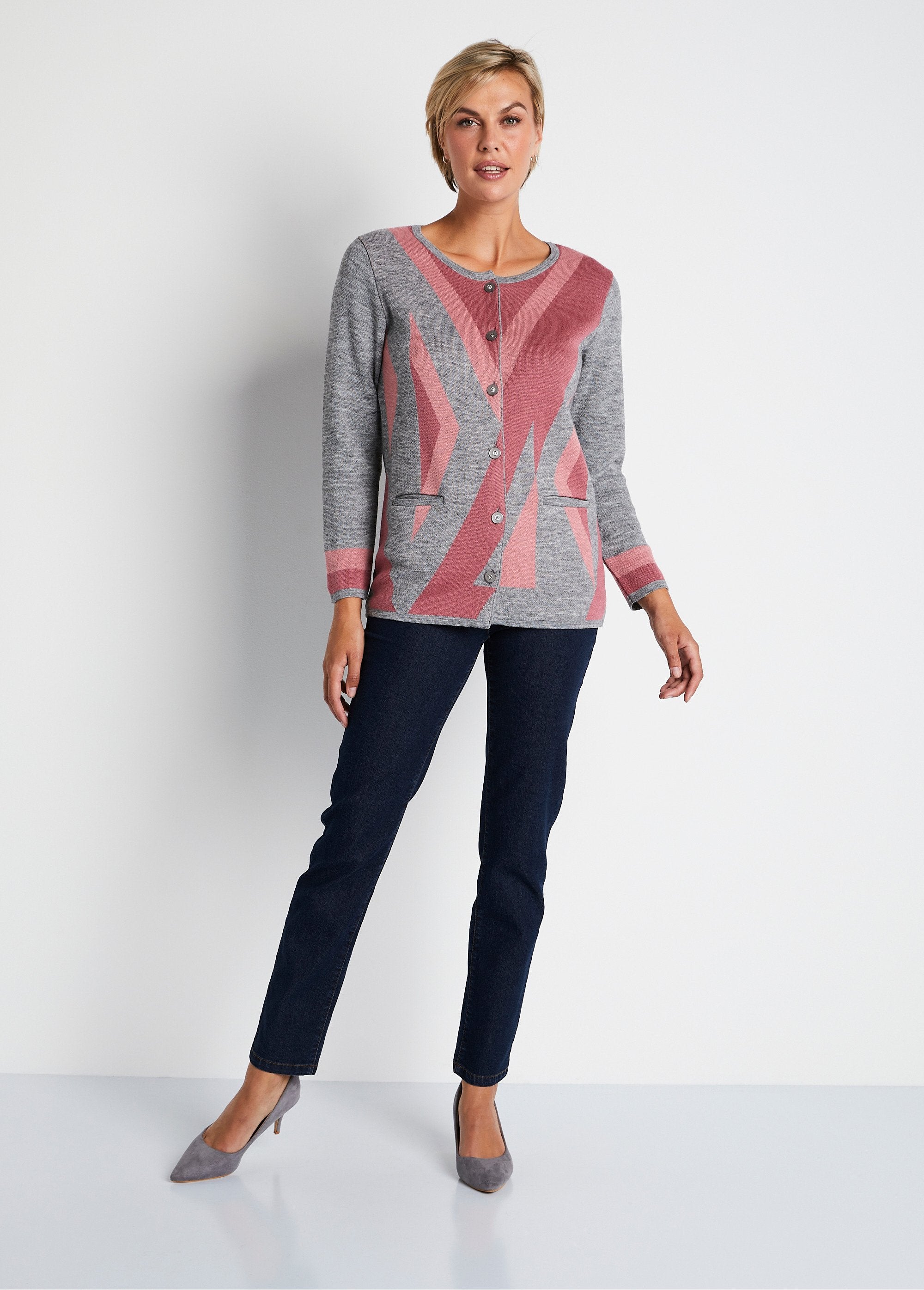 Mid-length_buttoned_jacquard_cardigan_with_wool_Gray_and_pink_SF1_slim