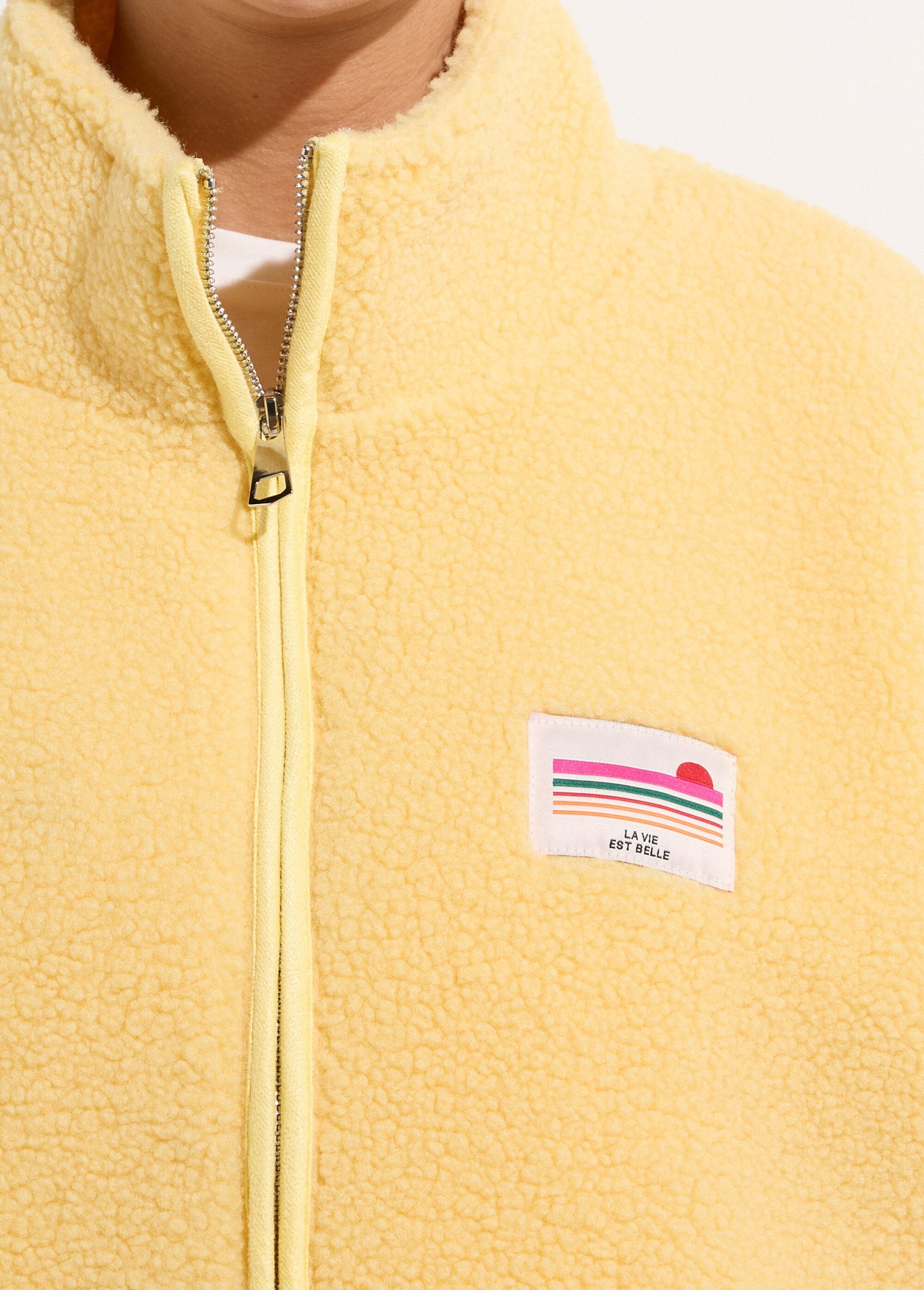 Warm_fleece_zip-up_vest,_high_collar_YELLOW_DE1_slim
