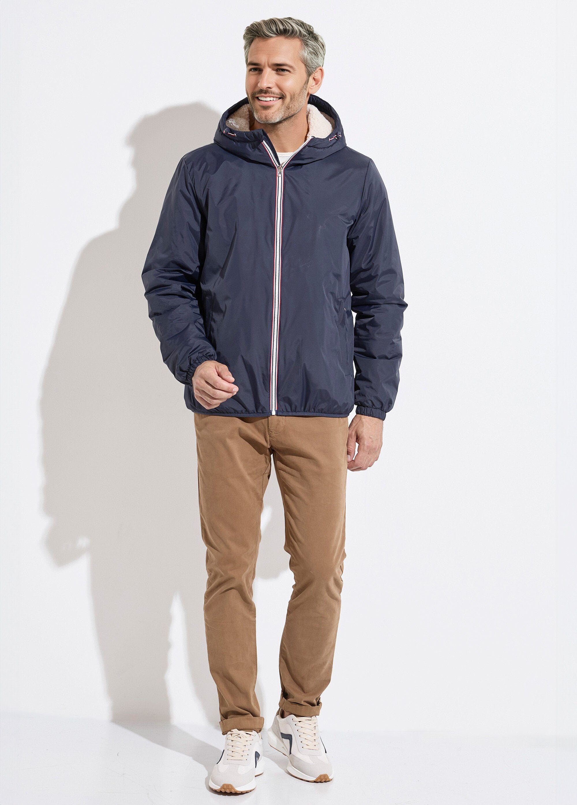 Short,_warm,_water-repellent_parka_Navy_and_ecru_SF1_slim