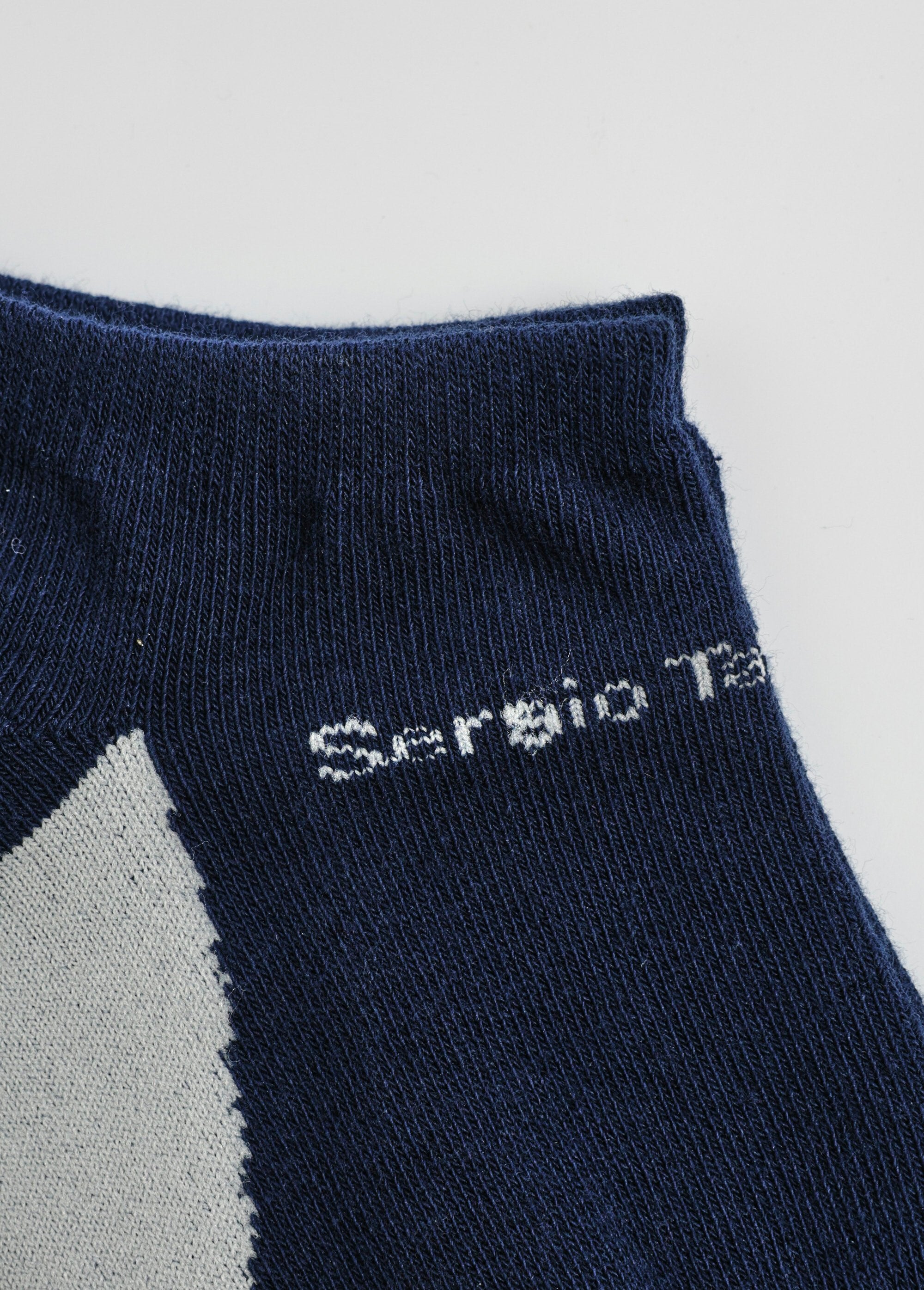 Pack_of_3_fancy_logo_socks_Green_Assortments_DE2_slim