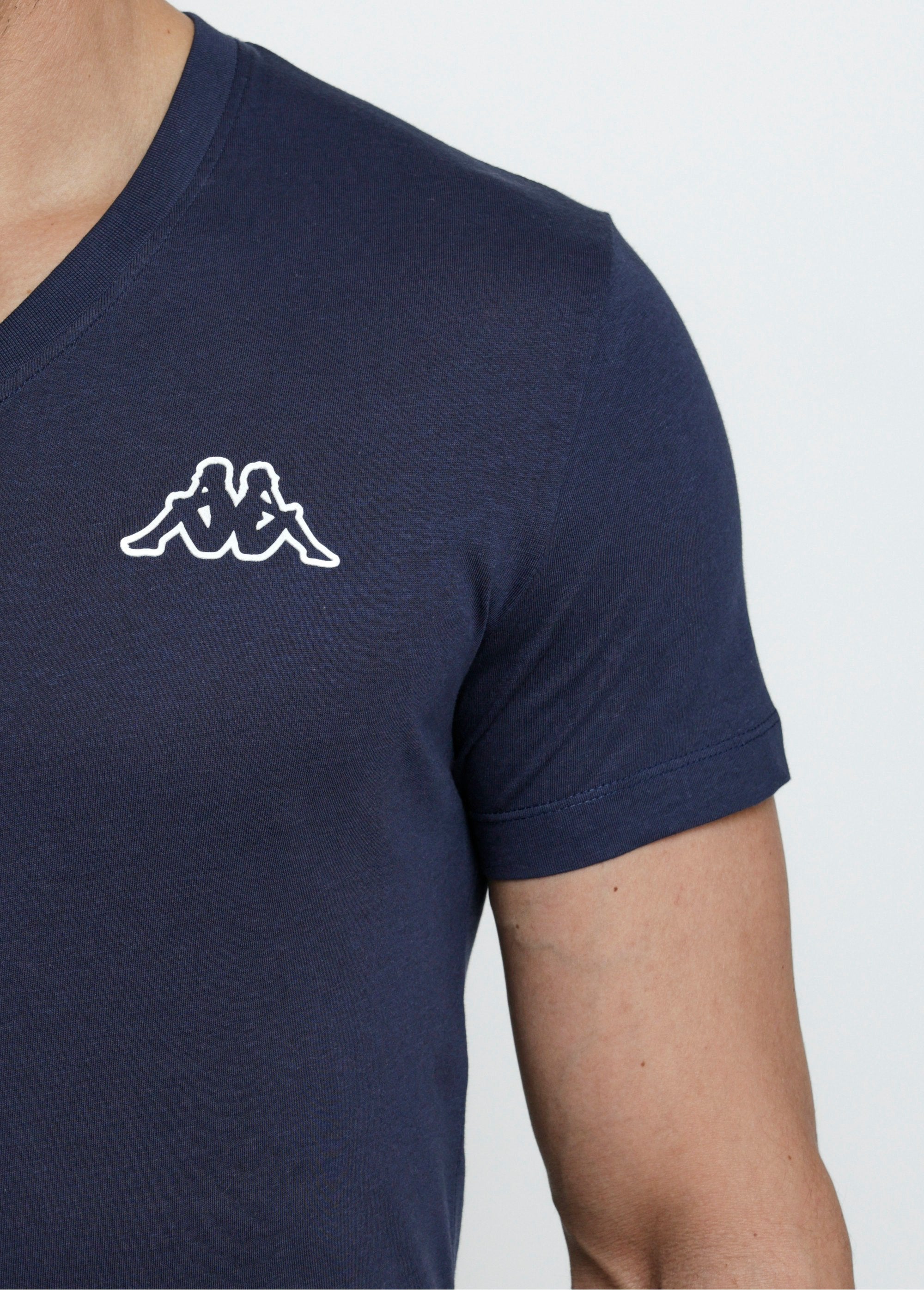 Dark_short-sleeved_V-neck_t-shirt_Navy_blue_DE1_slim