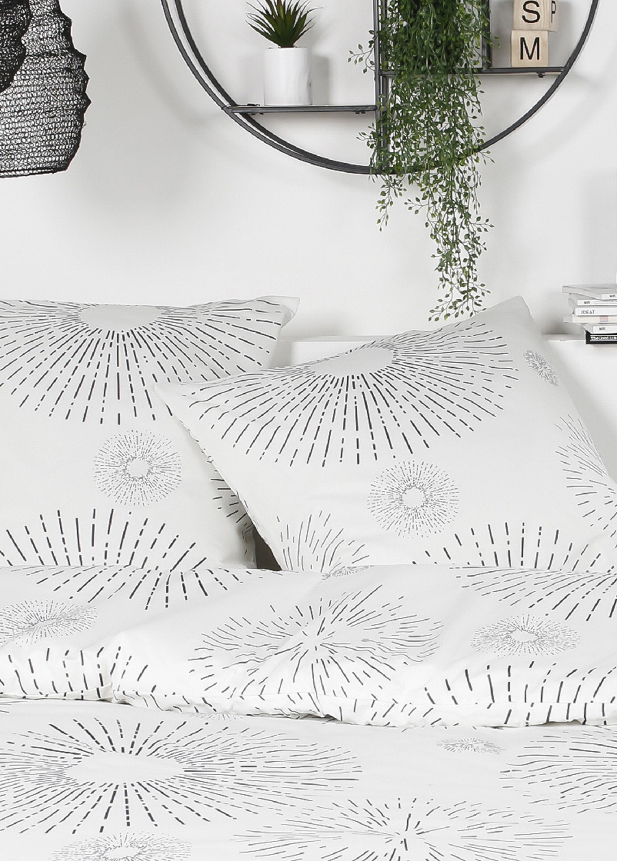 Flannel_bedding_set_240_x_220cm,_Rayons_White_and_Black_DE1_slim