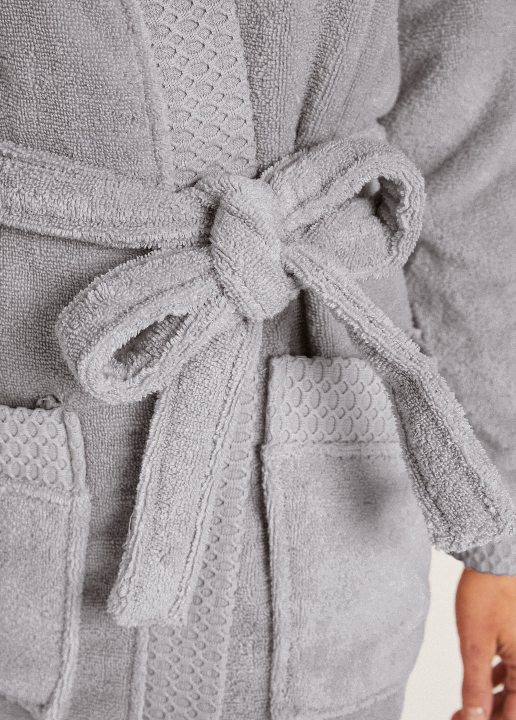 Pure_cotton_terry_bathrobe_in_kimono_shape_Gray_DE3_slim