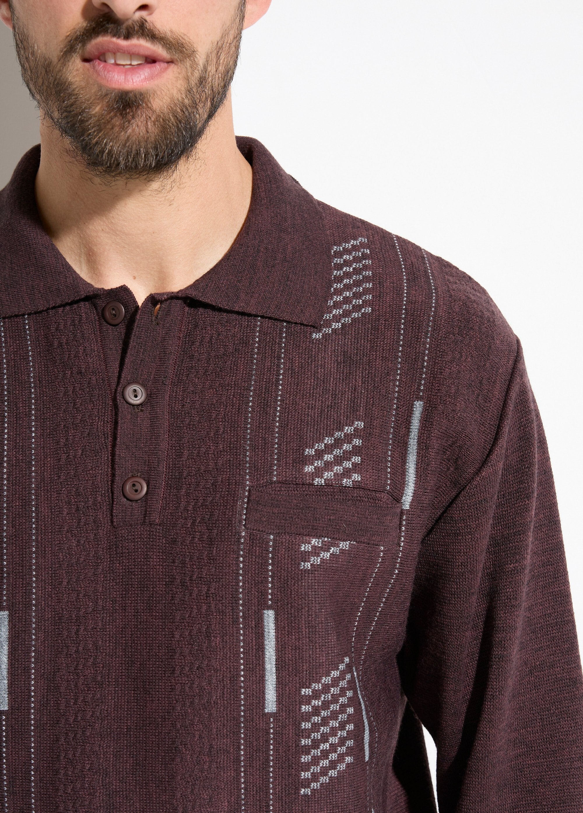 Long-sleeved_wool_jacquard_button-up_polo_neck_sweater_Bordeaux_DE1_slim