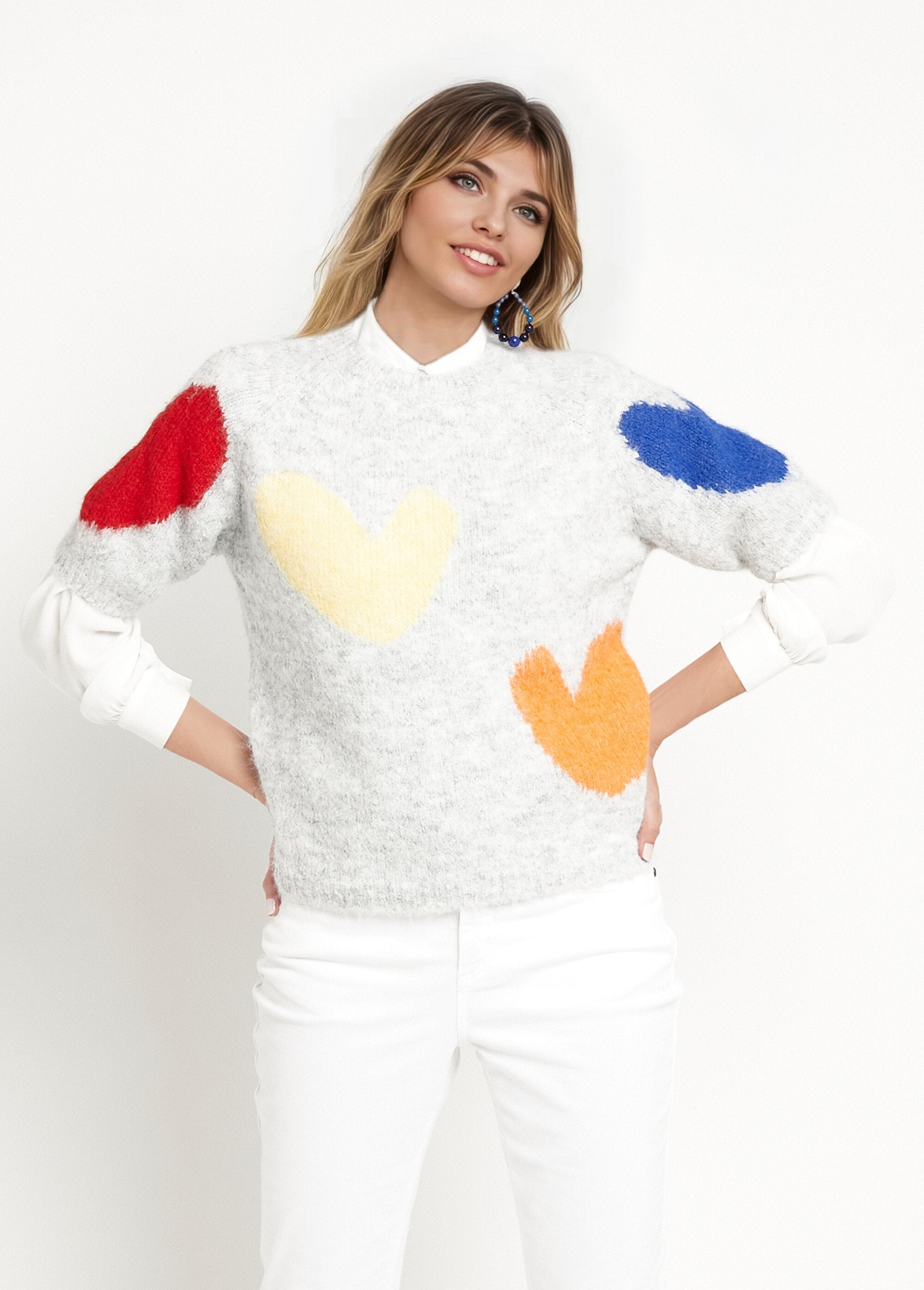 Short-sleeved_sweater_with_heart_details_Gray_FA1_slim