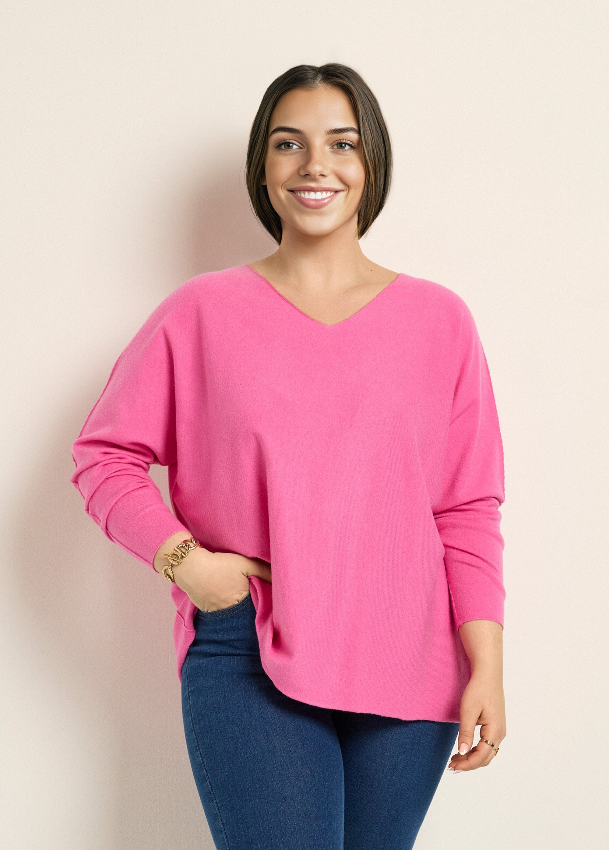 Knitted_tunic_sweater_with_dropped_armholes_Fuchsia_FA1_curvy
