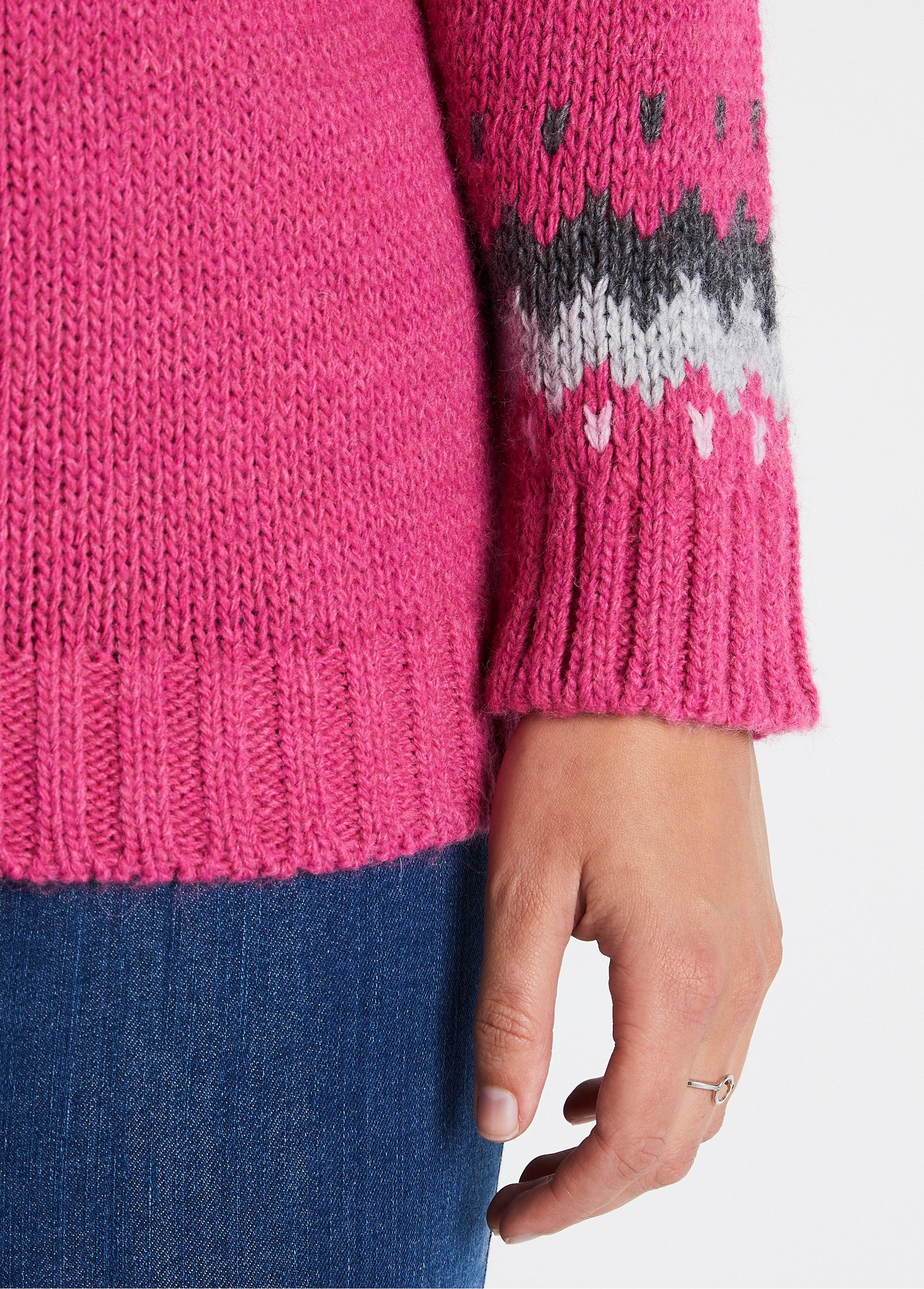 Plain_placed_jacquard_sweater_Fuchsia_and_gray_DE2_curvy