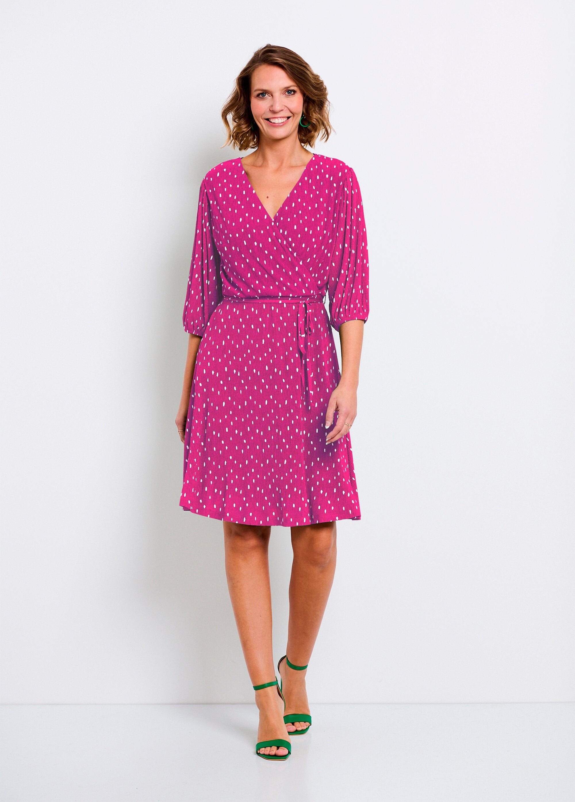 Short_wrap_dress_with_polka_dot_print_Purple_and_white_SF1_slim