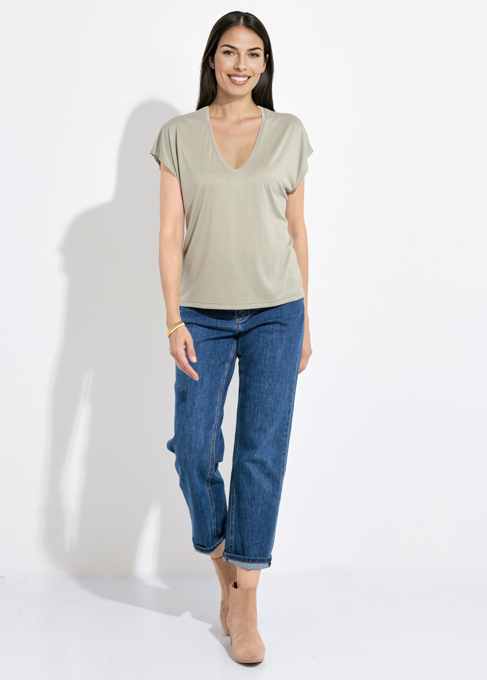 Loose-fitting,_short-sleeved_T-shirt_Light_khaki_SF1_slim