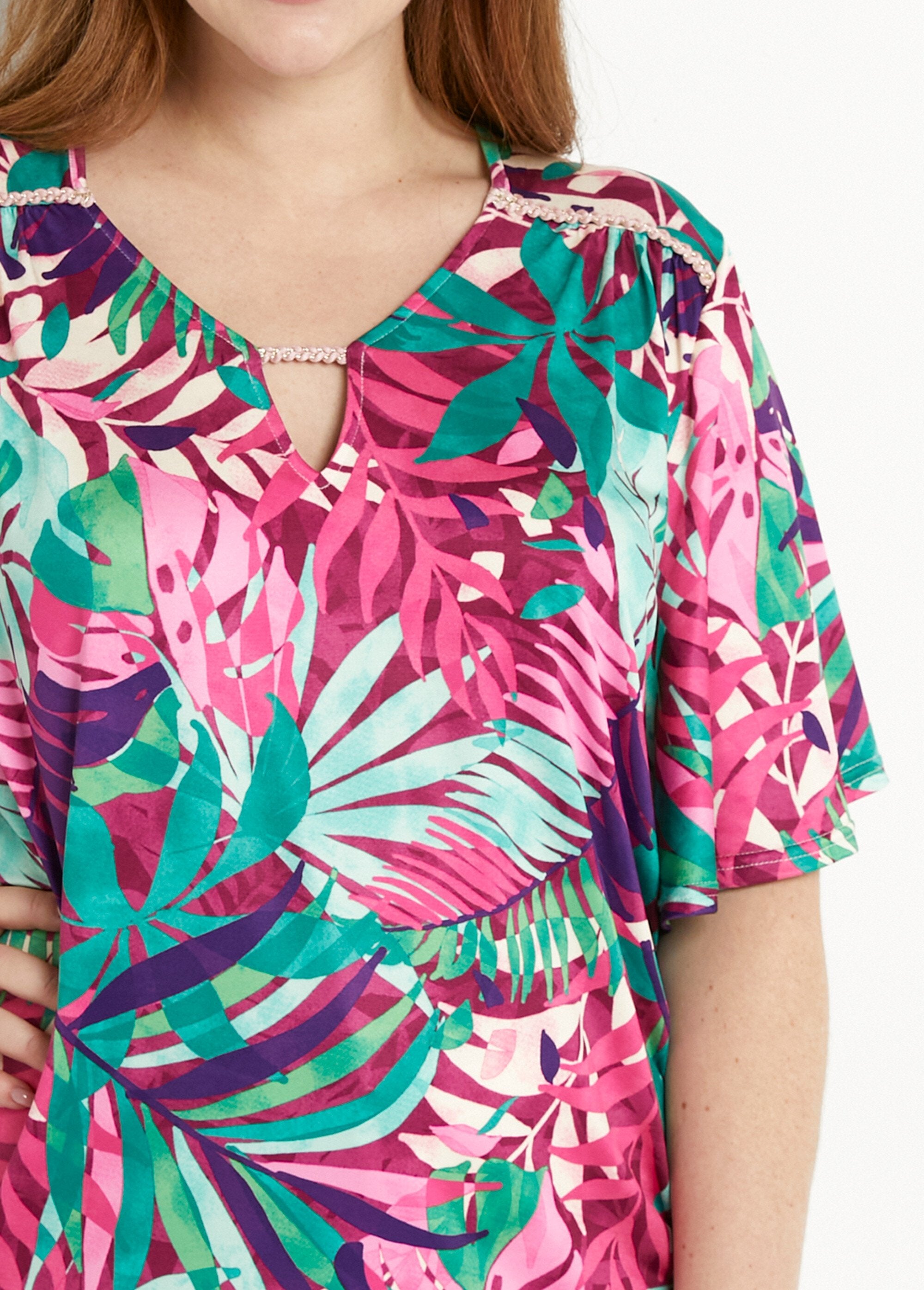 Tropical_print_t-shirt_with_butterfly_sleeves_Multicolor_DE1_curvy