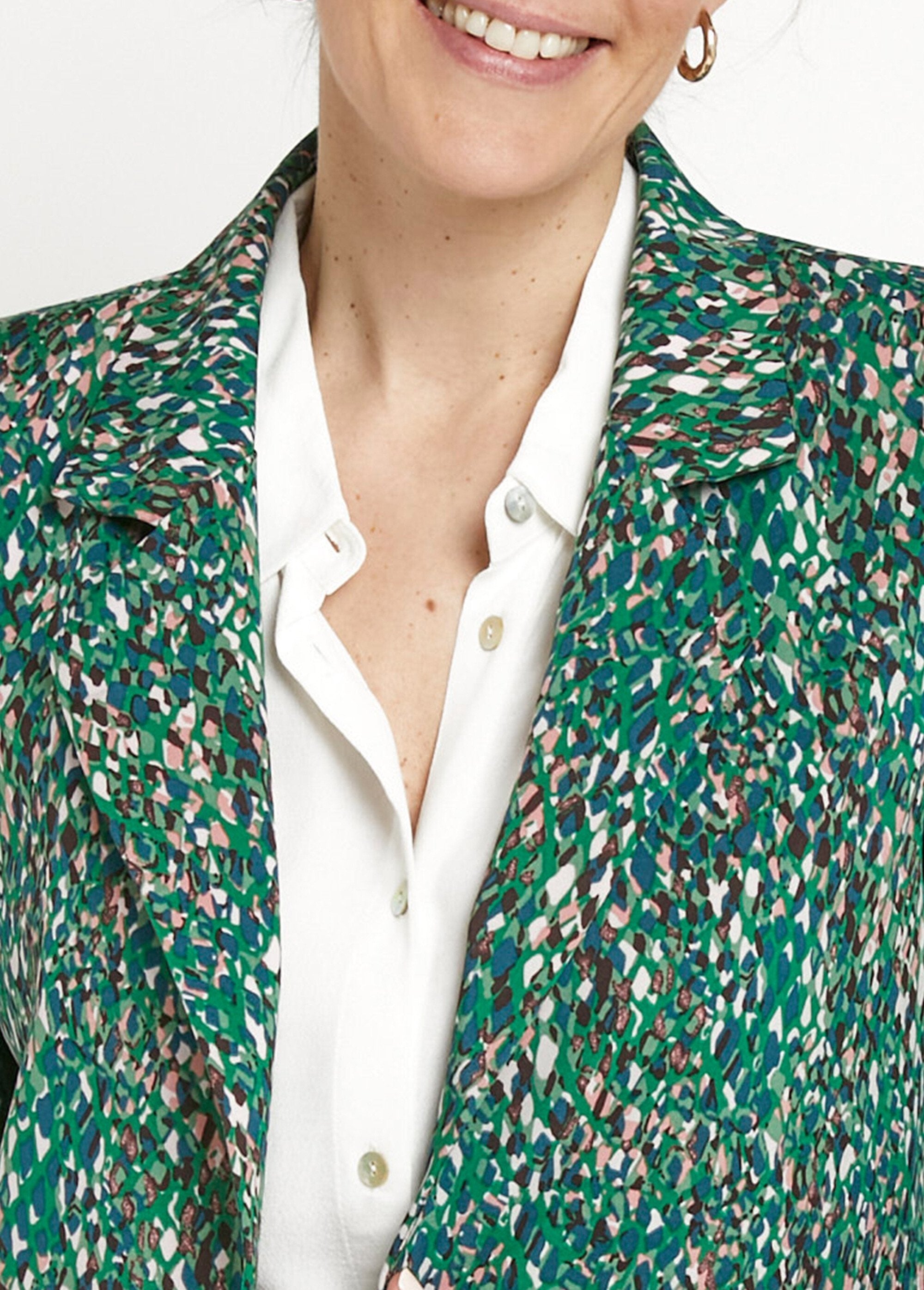 Arty_print_jacket,_tailored_collar_Green_prints_DE1_slim