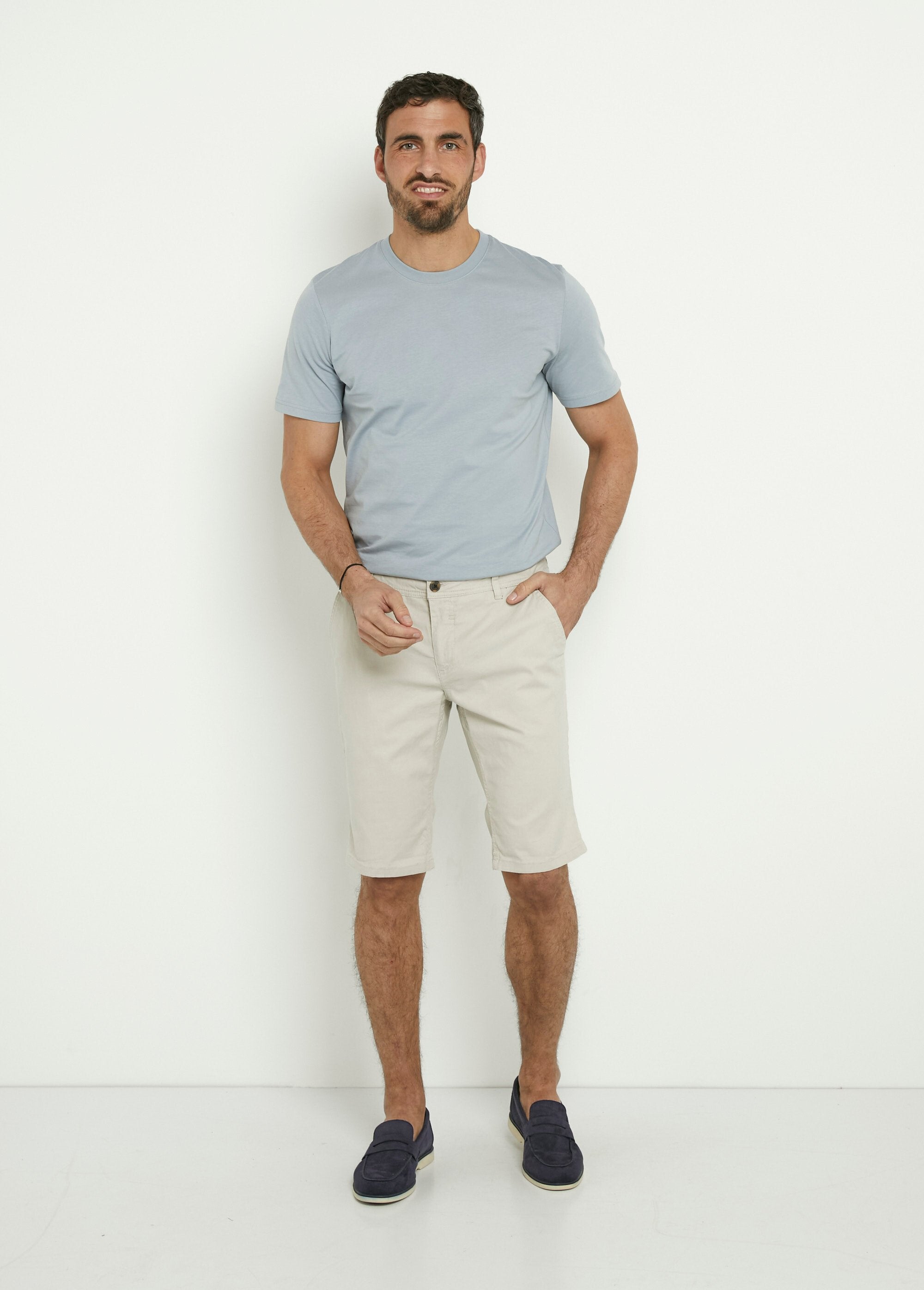 Stretch_cotton_canvas_Bermuda_shorts_Sand_SF1_slim