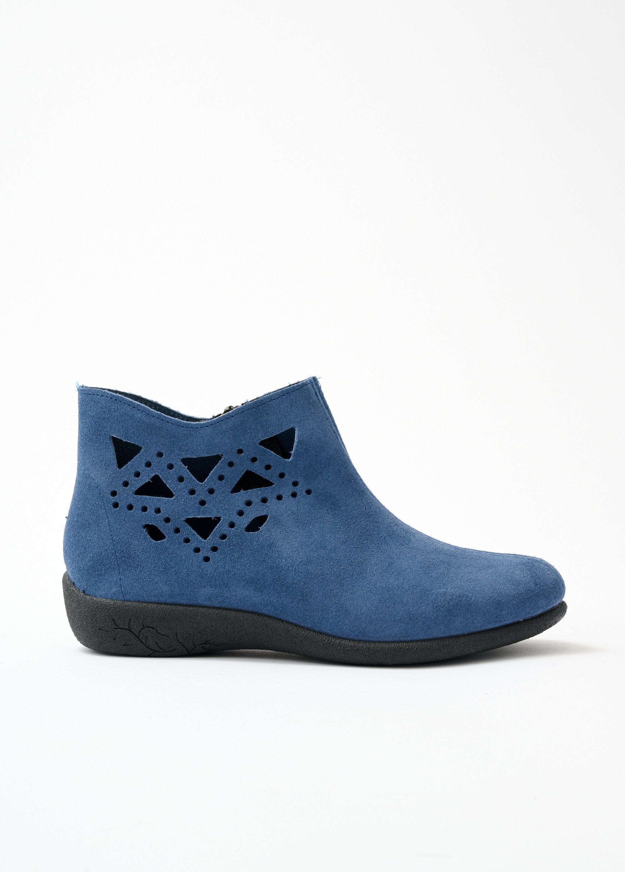 Comfort_width_zipped_suede_leather_boots_Indigo_DR1_slim