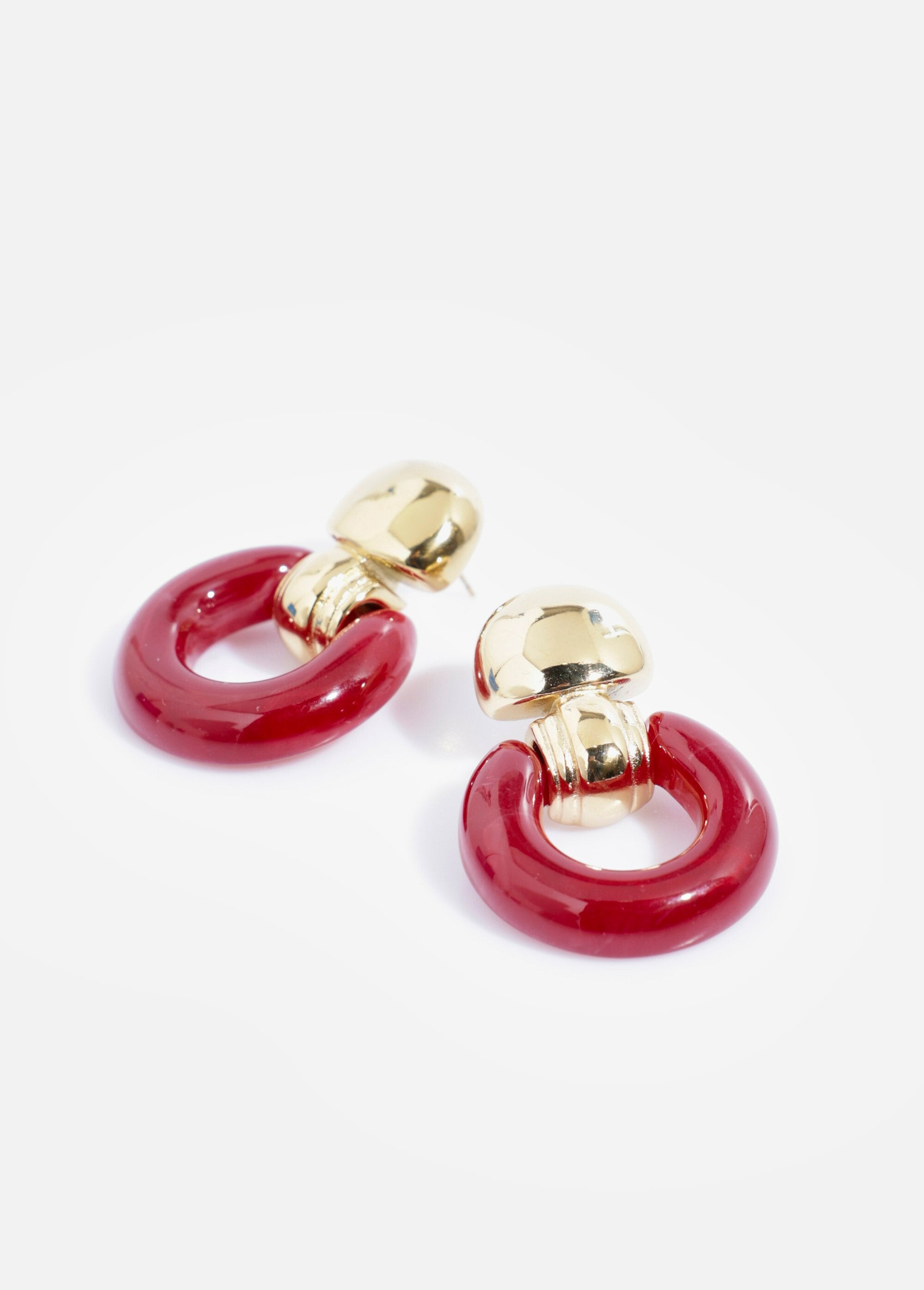 Resin_and_stainless_steel_pendant_earrings_Gold_and_burgundy_FA1_slim