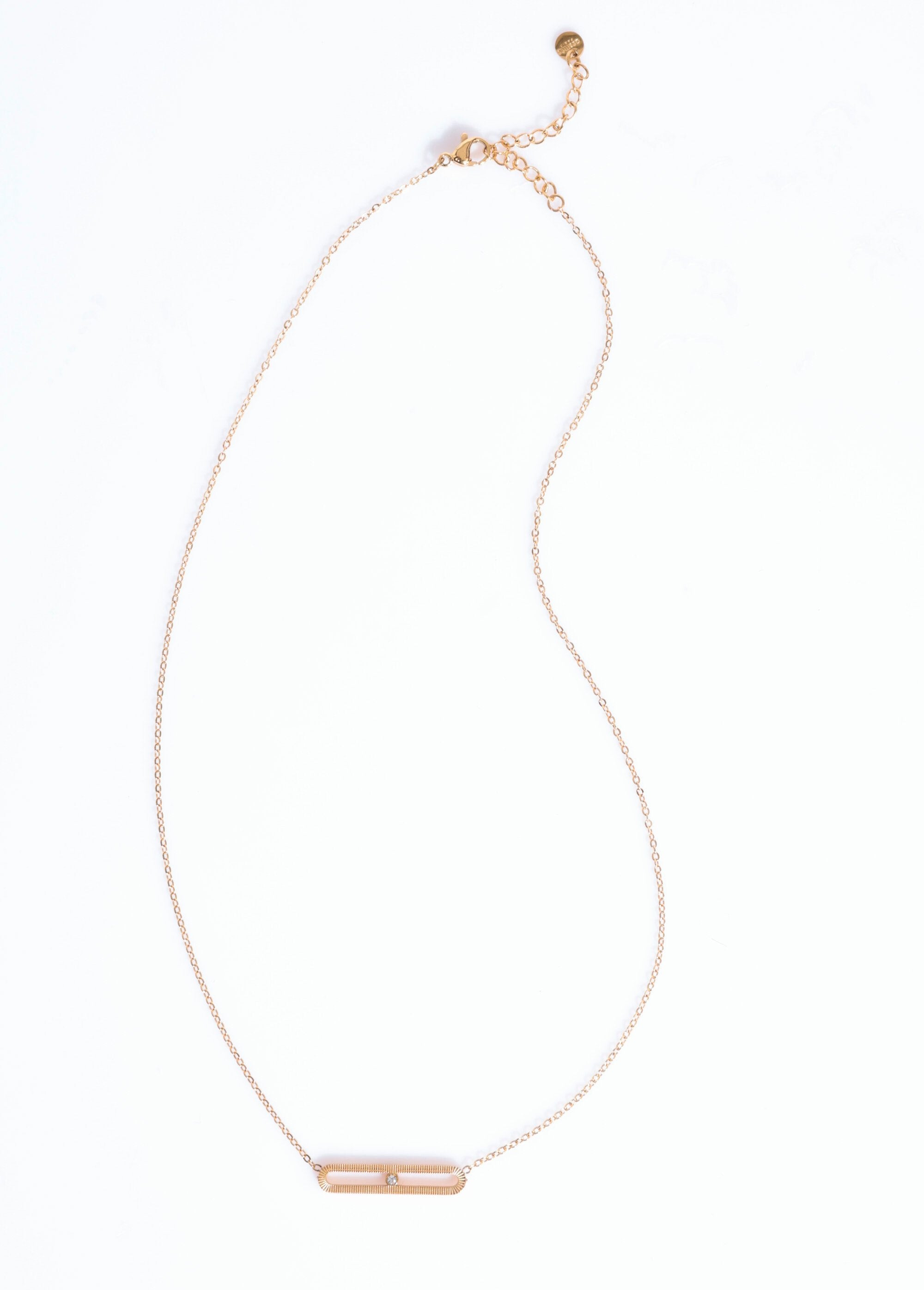 Zirconium_bar_pendant_necklace_Golden_FA1_slim