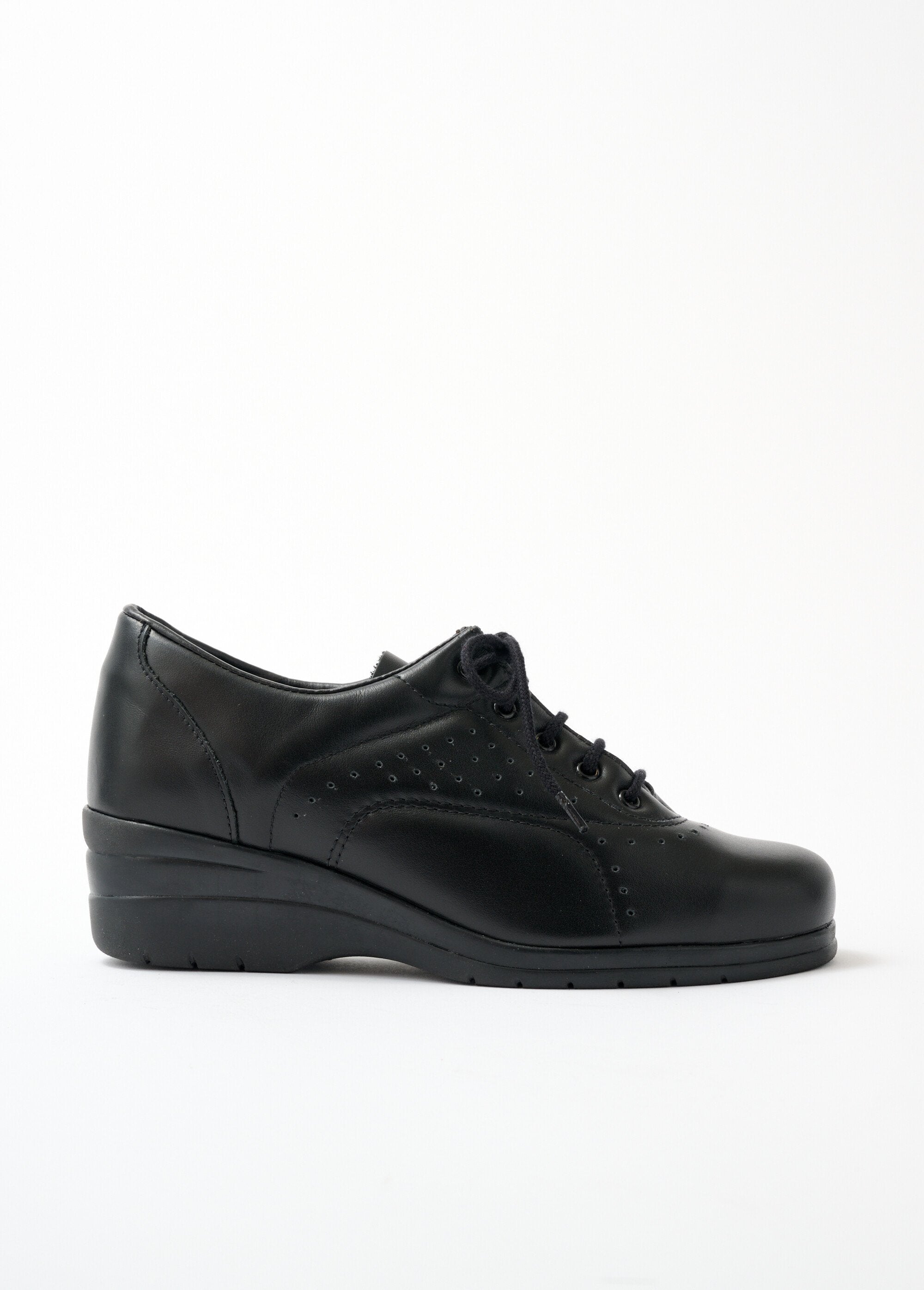 Relaxed_leather_comfort_width_derbies_Black_DR1_slim