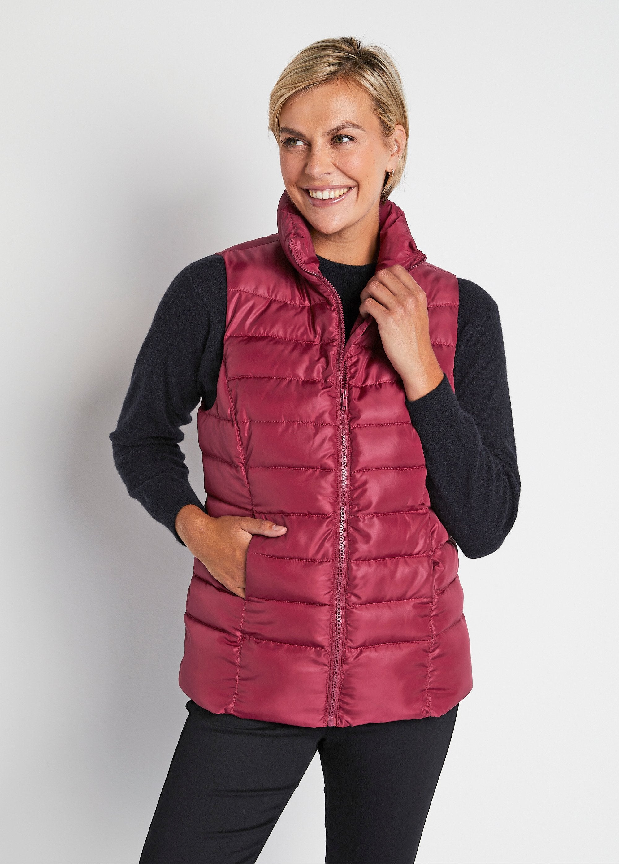 Short_sleeveless_zipped_down_jacket_Plum_FA1_slim