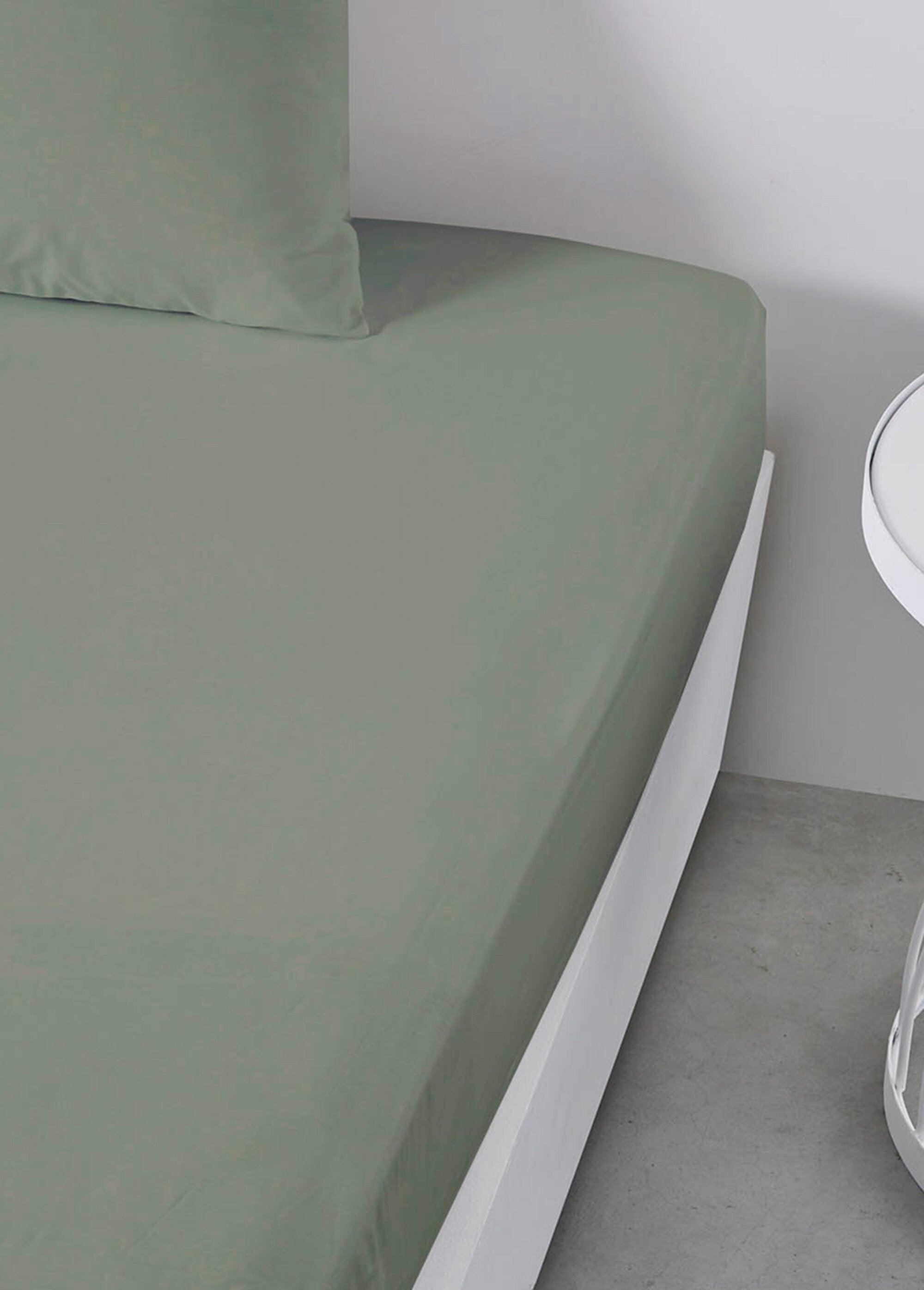 High-quality_pure_cotton_fitted_sheet_Sage_DE1_slim