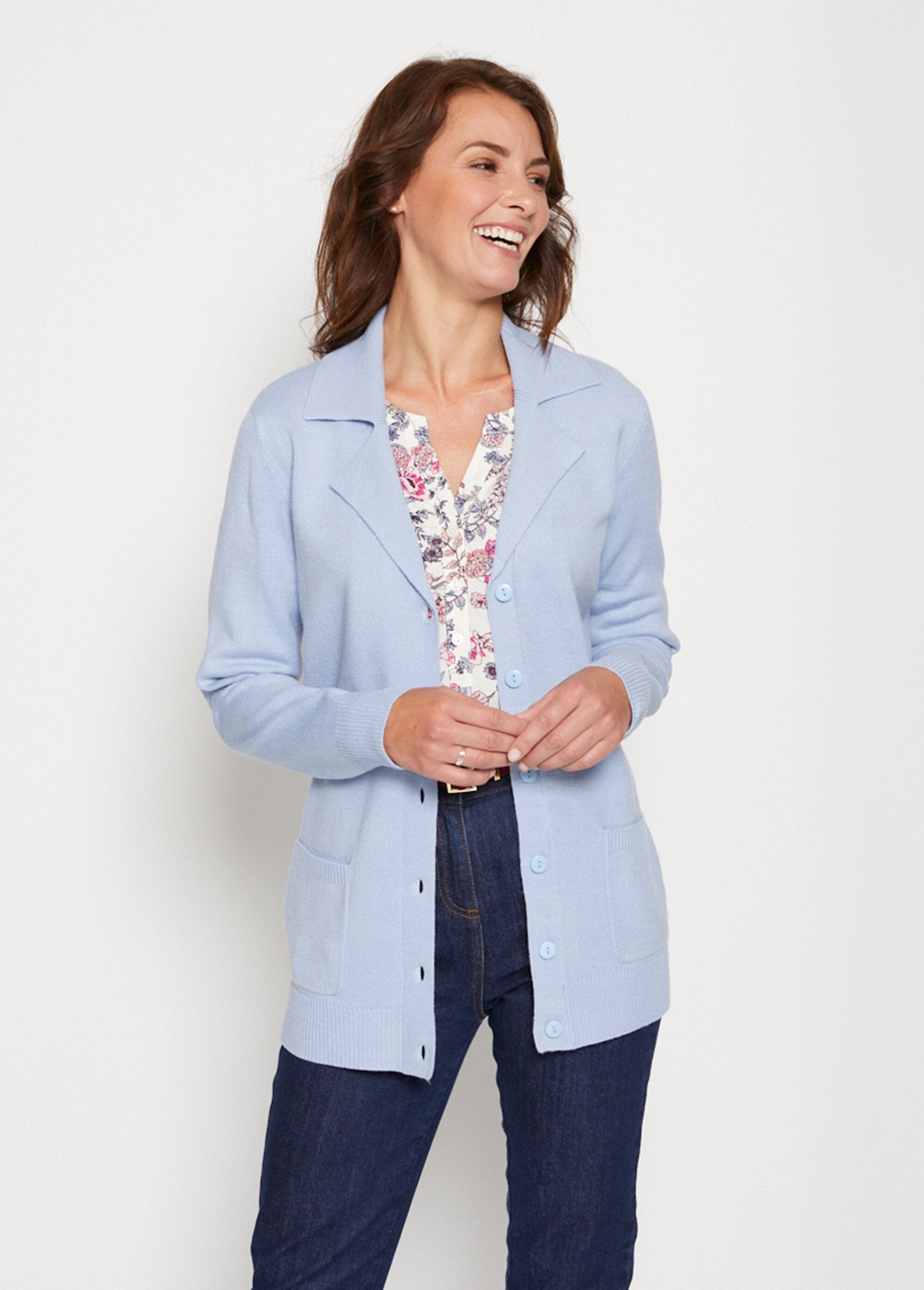 Mid-length_buttoned_cardigan_with_tailored_collar_Blue_gray_FA1_slim