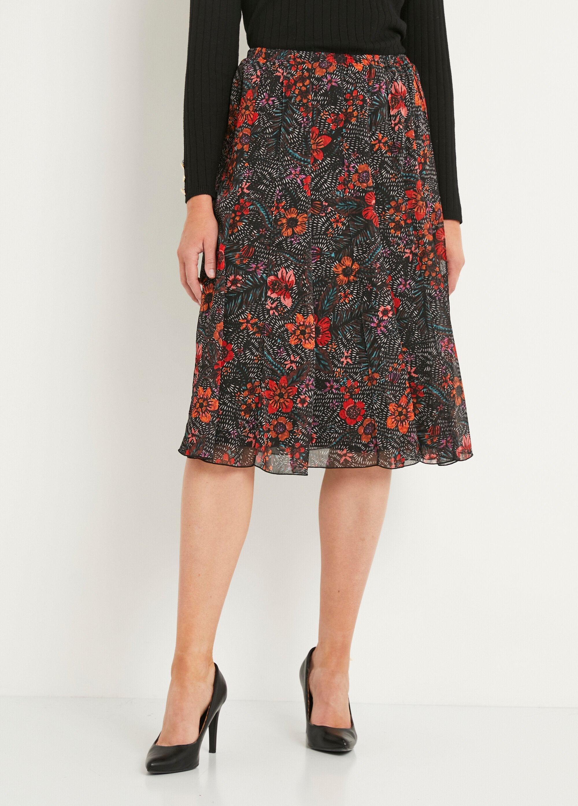 Long_flared_skirt_in_floral_voile_Black_and_red_FA1_slim