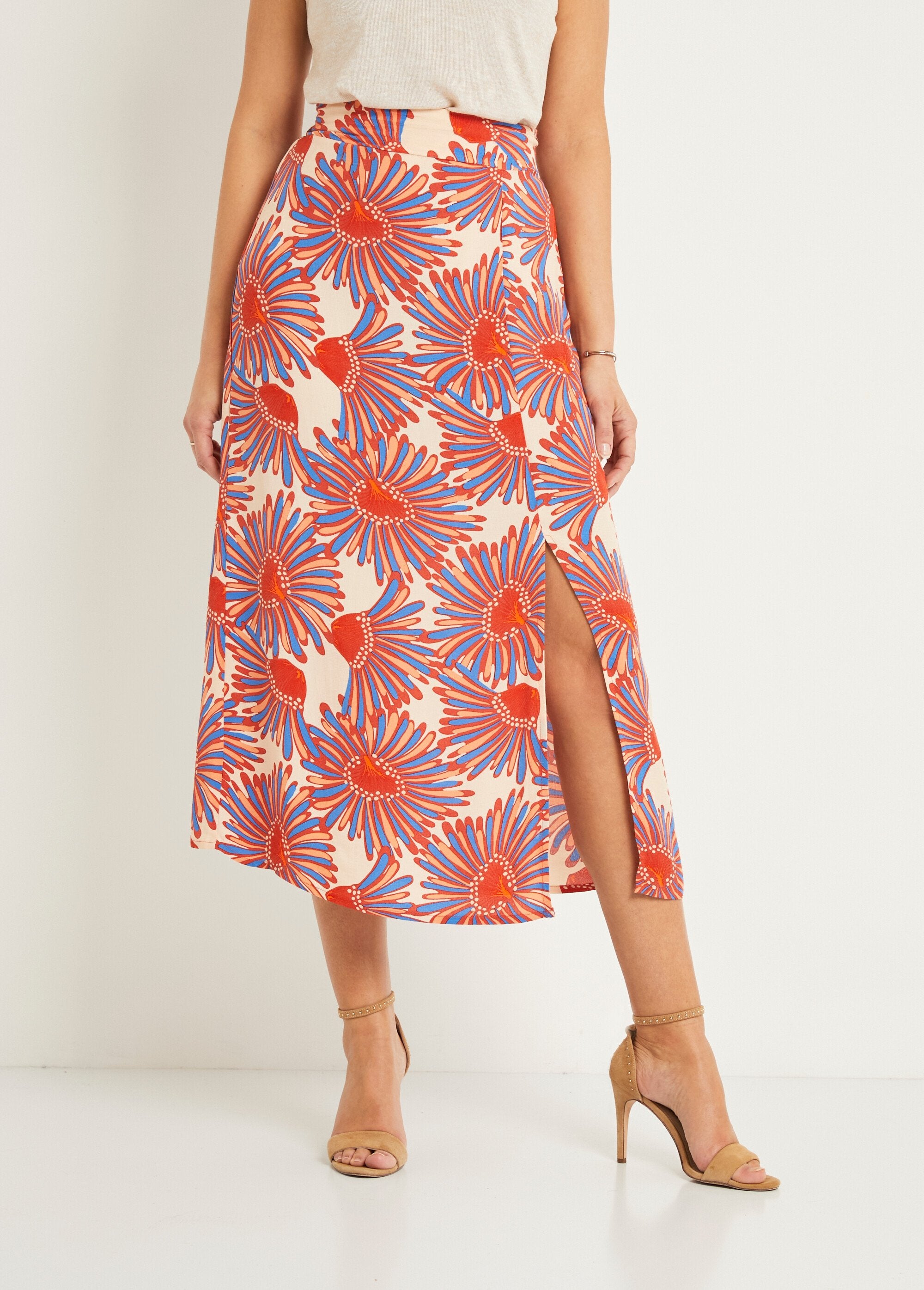 Long_flowing_printed_skirt_Ecru_print_FA1_slim