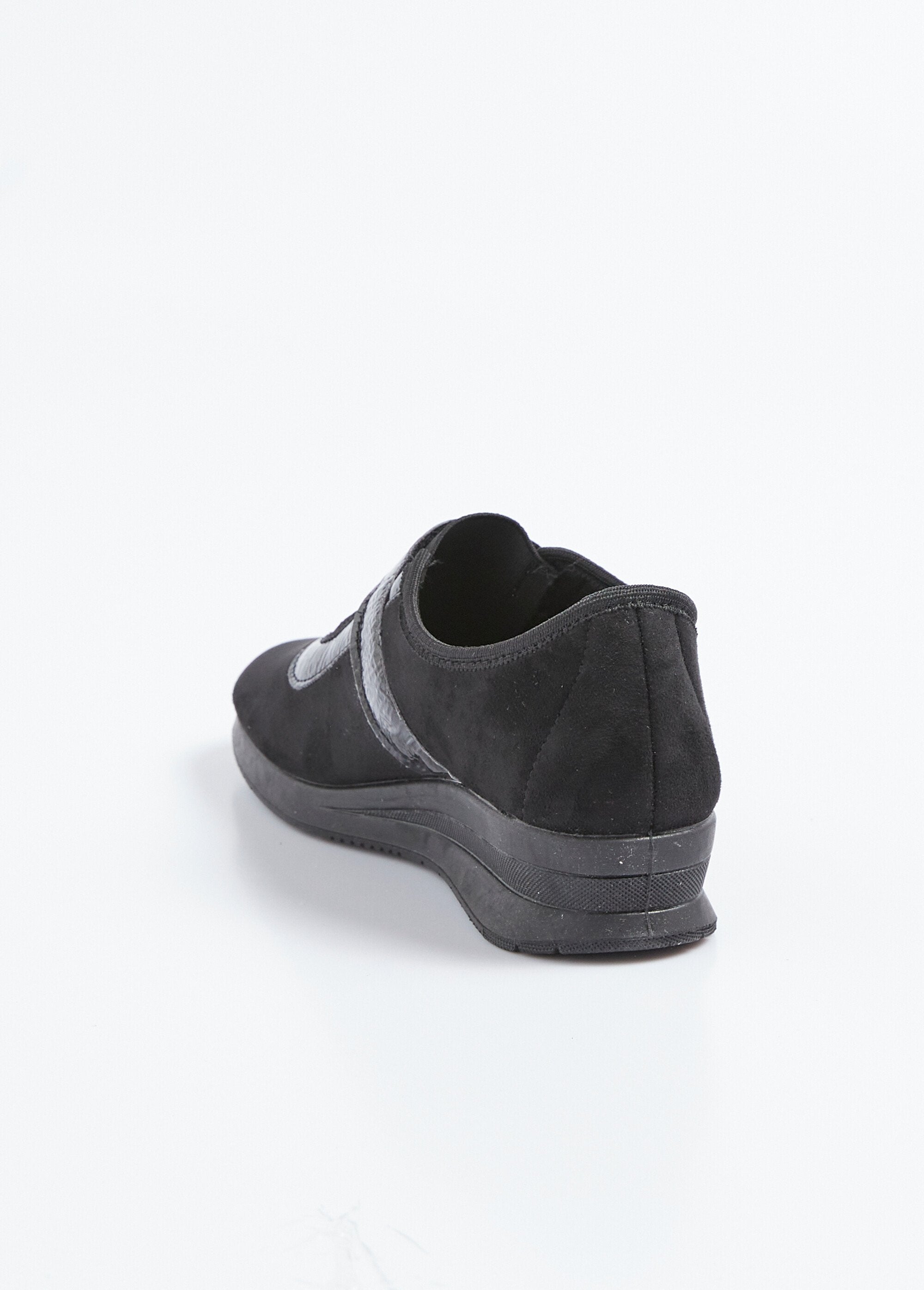 Elasticated_Velcro_moccasins,_comfortable_width,_interlocking_Black_DO1_slim