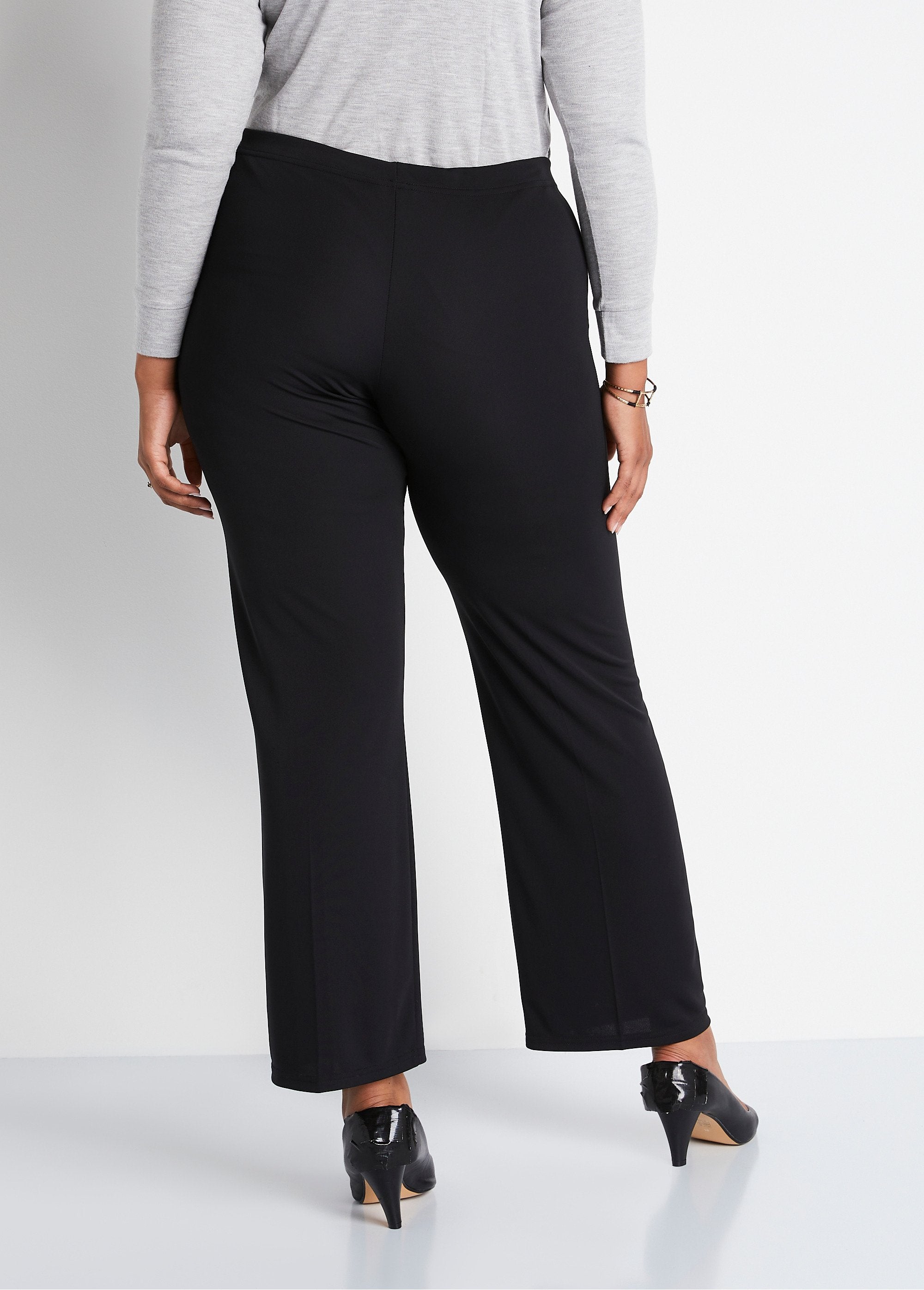 Fluid_elasticated_waist_flared_pants_Black_DO1_curvy