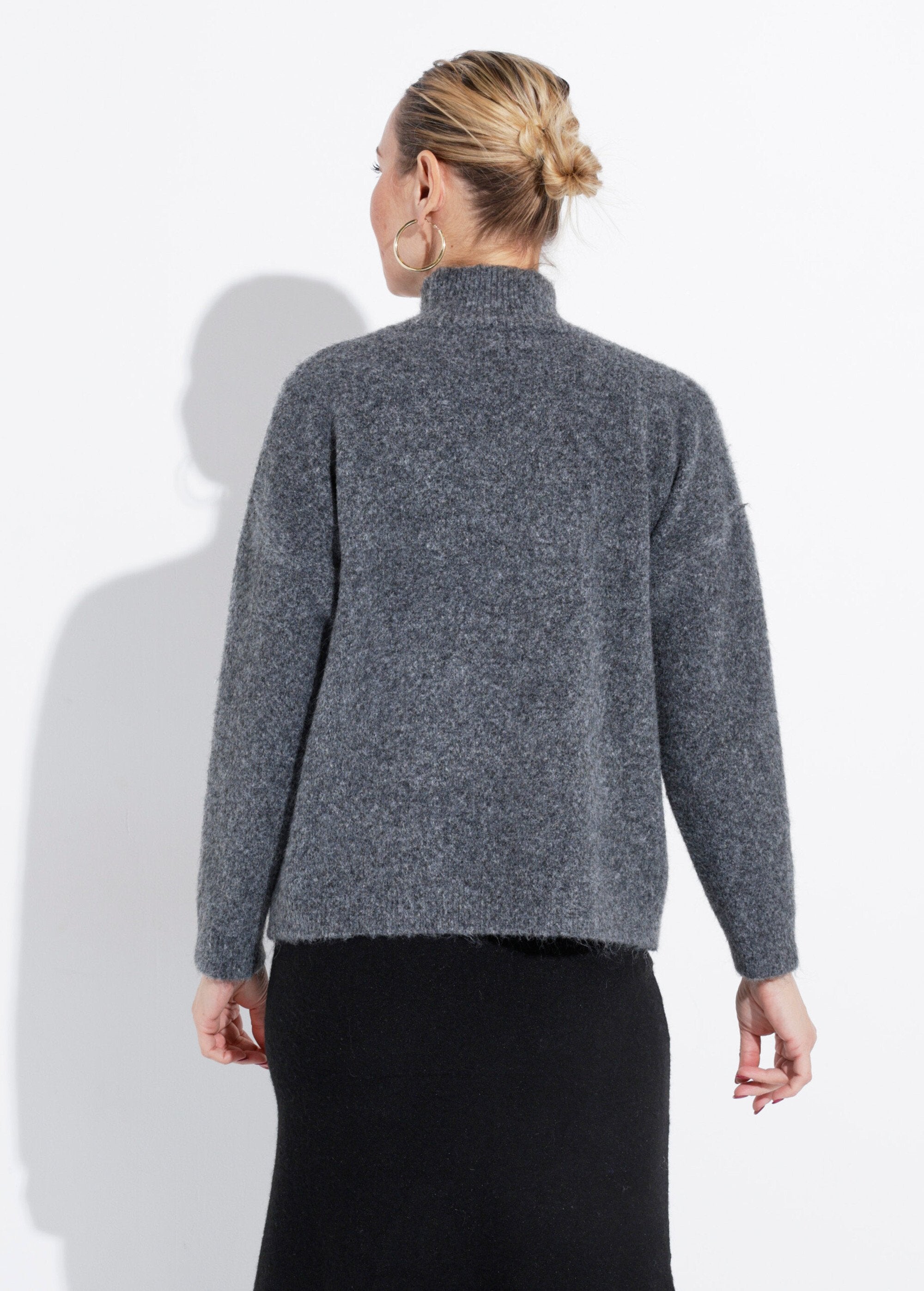 Pull_col_montant_en_maille_duveteuse_Gris_fonce_DO1_slim