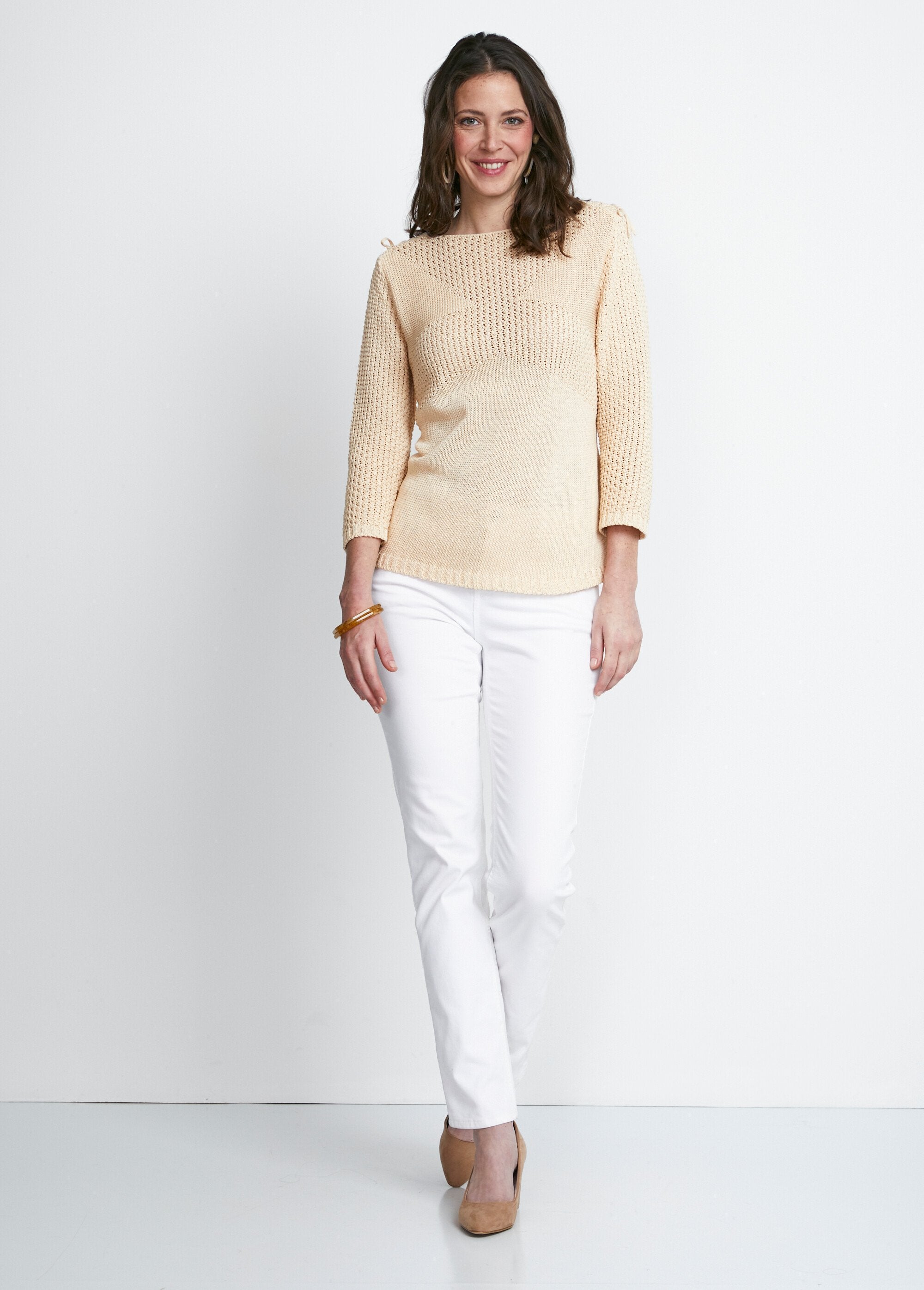 Round_neck_sweater_with_fancy_lacing_String_SF1_slim