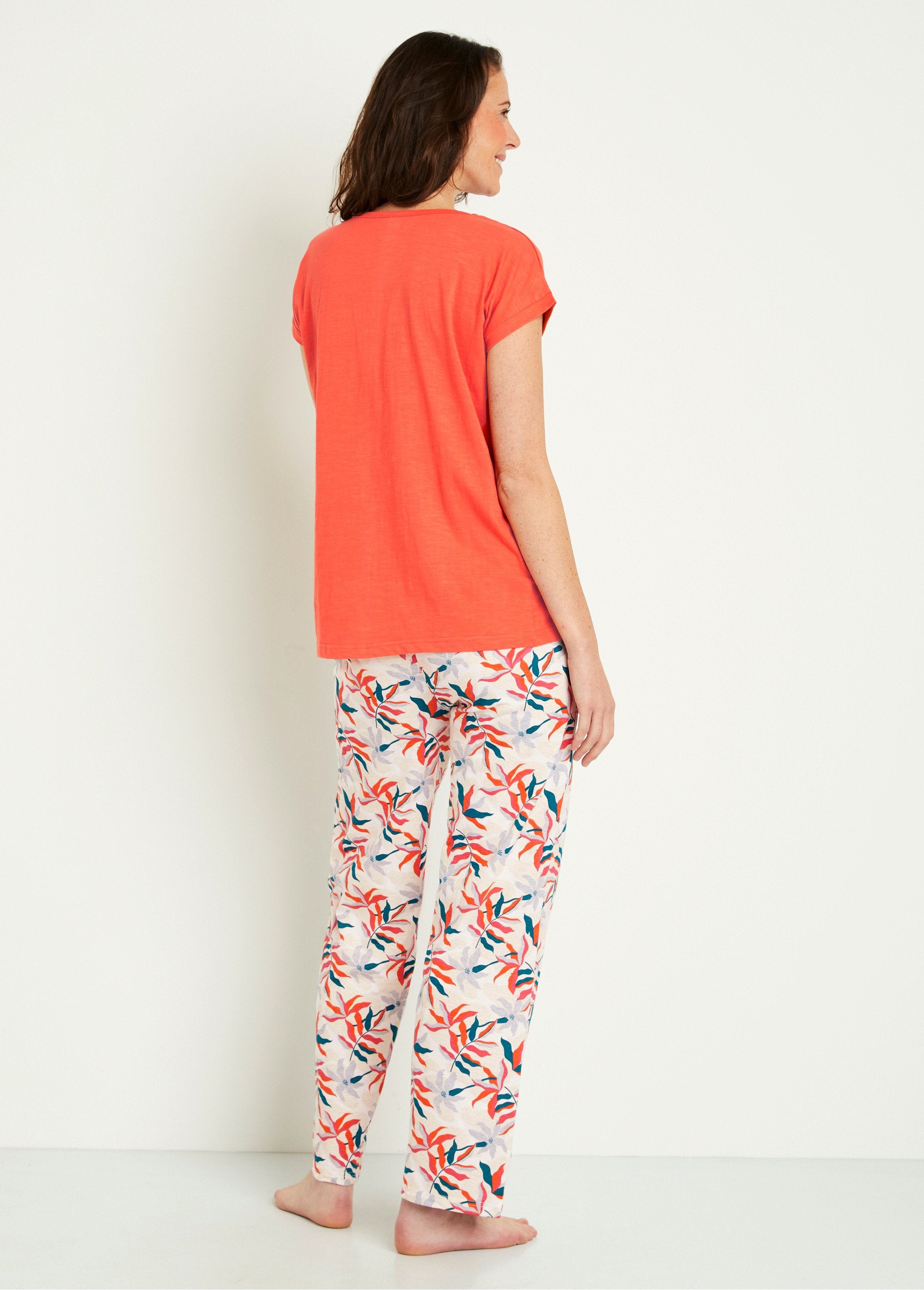 Short-sleeved_pajamas_with_plain_top_Mandarin_DO1_slim