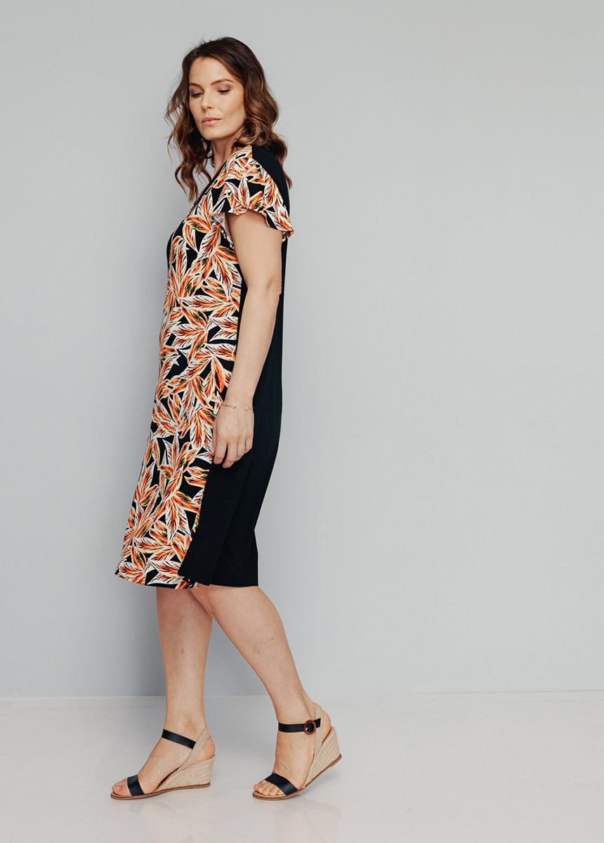 Fancy_dress_in_stretchy_knit_Black_and_coral_DR1_slim