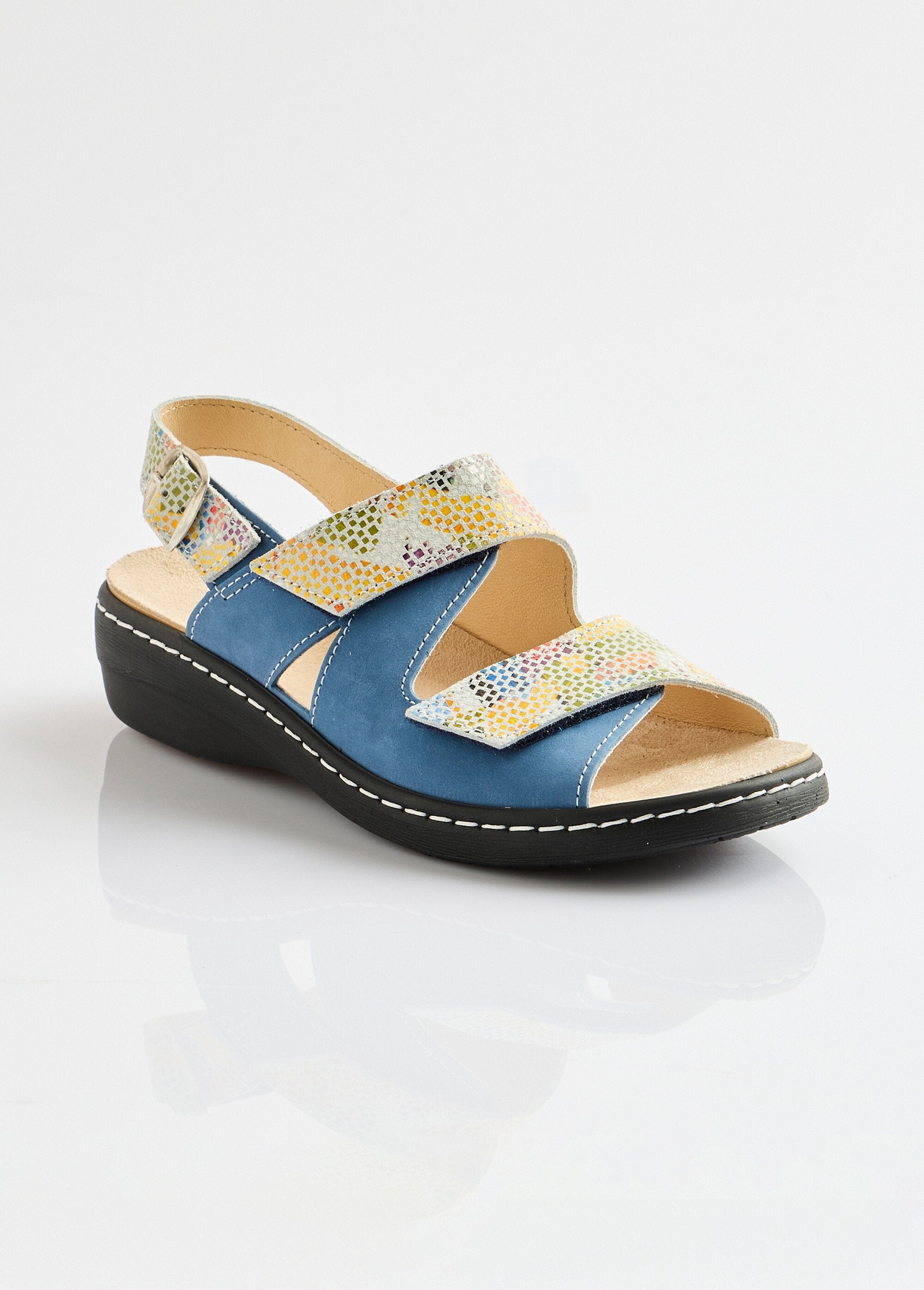 Wide_leather_sandals_Print_and_blue_FA1_slim