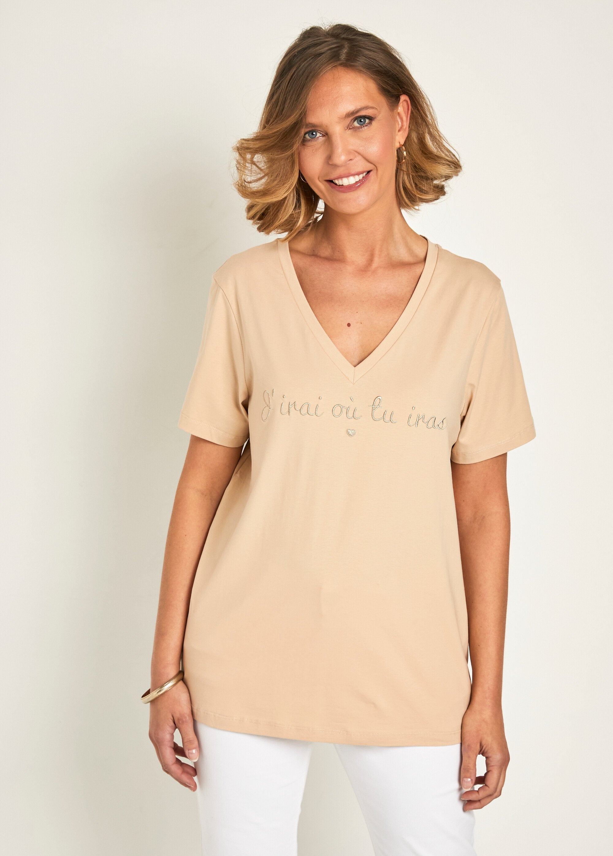 Short-sleeved_embroidered_message_T-shirt_Beige_FA1_slim