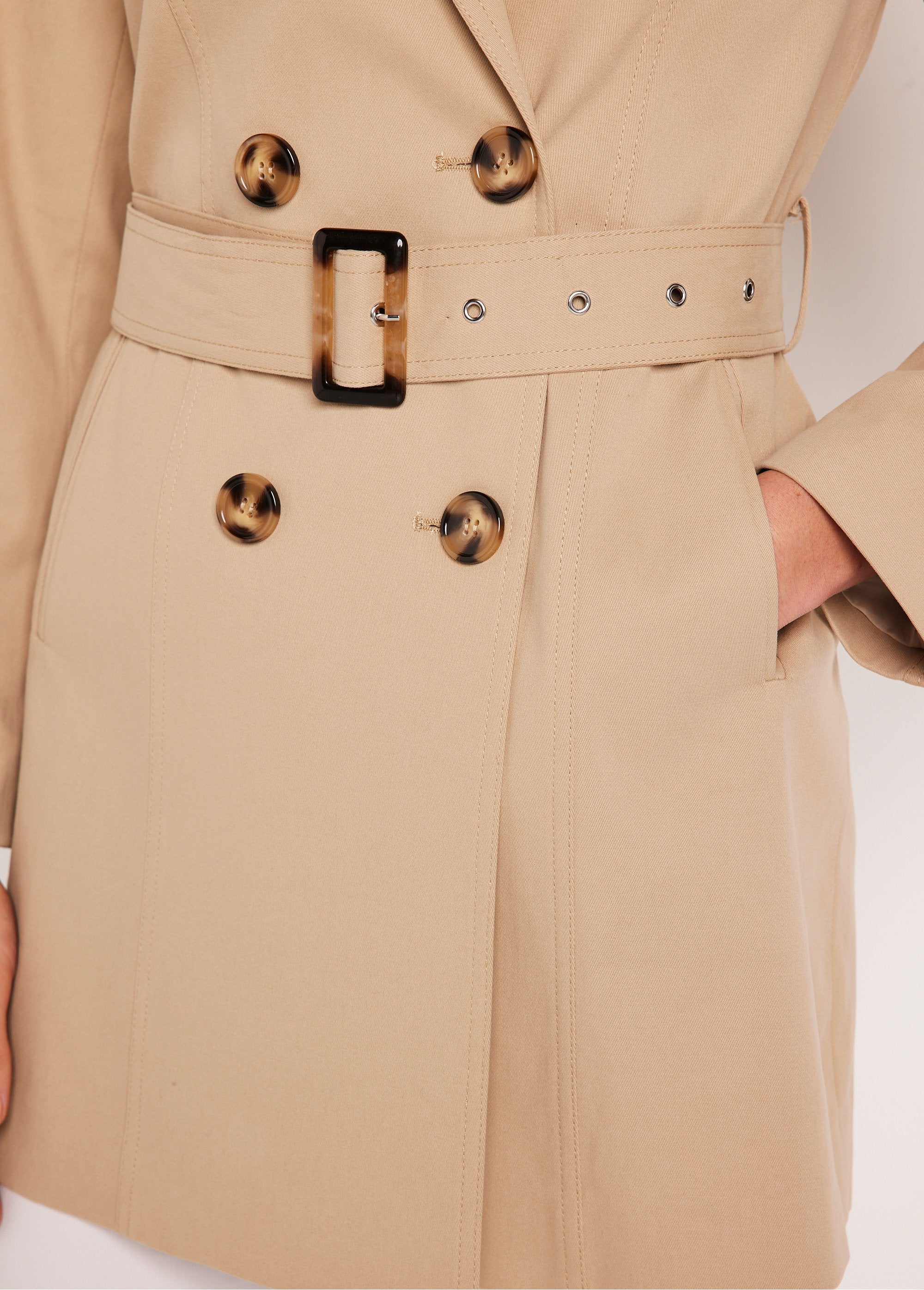 Short_double-breasted_trench_coat_Beige_DE2_slim