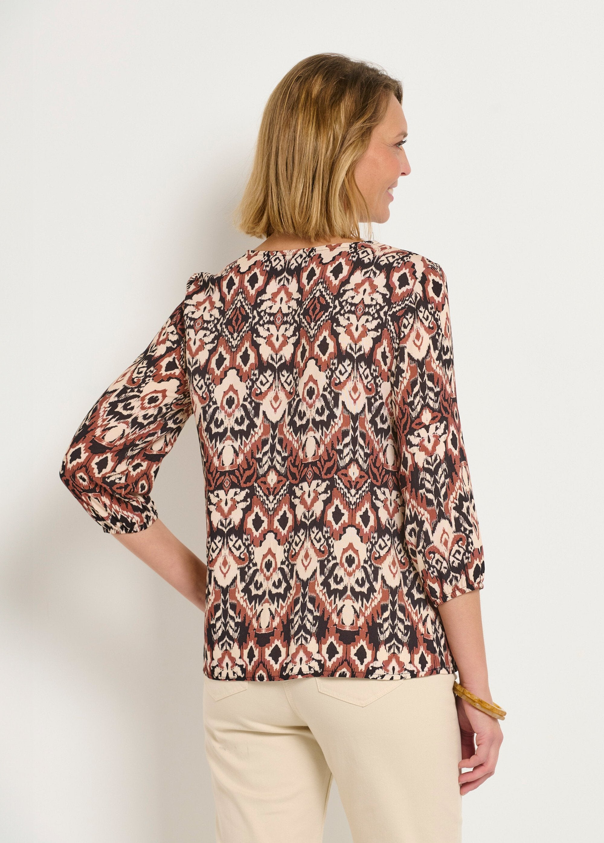 Ethnic_tunic_with_V-neck_braid_and_3/4_sleeves_Ecru_print_DO1_slim