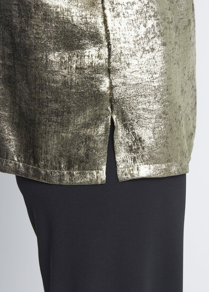 Shiny_gold_fabric_tunic_with_lavaliere_Golden_DE3_slim